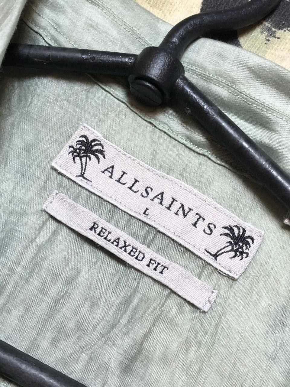 Allsaints Vintage Y2K Hawaiian shirt with short sleeves streetwear Size US L / EU 52-54 / 3 - 2 Thumbnail
