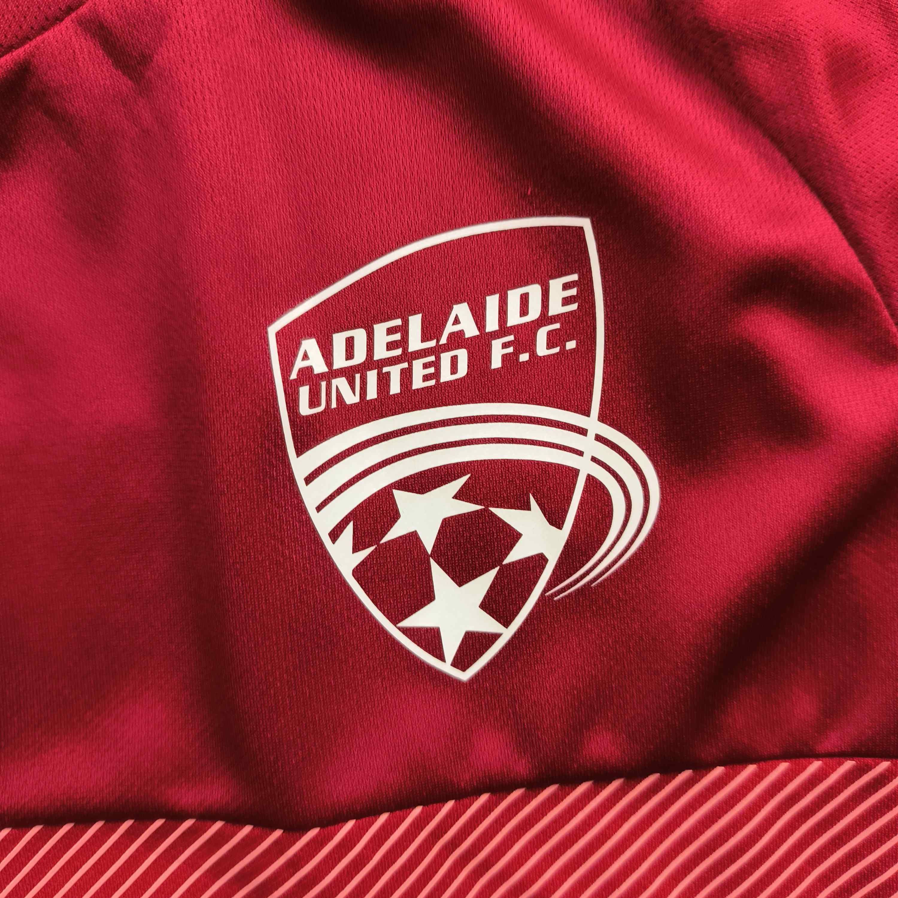 Other SIGNED Adelaide United 20-21 Ucan training football jersey S Size US S / EU 44-46 / 1 - 3 Thumbnail