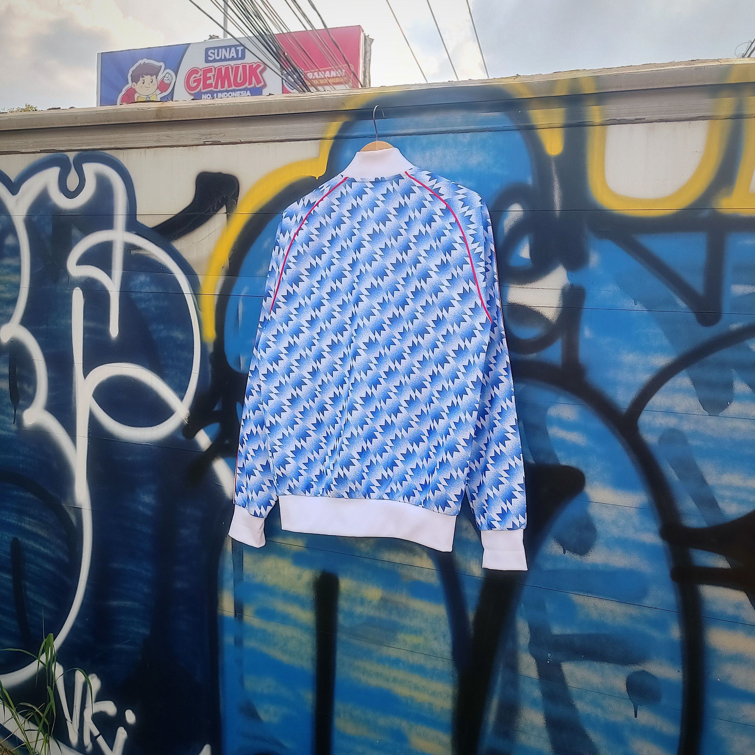 Adidas Adidas Manchester United Repro 1990-1992 Away Tracktop Size US M / EU 48-50 / 2 - 5 Thumbnail