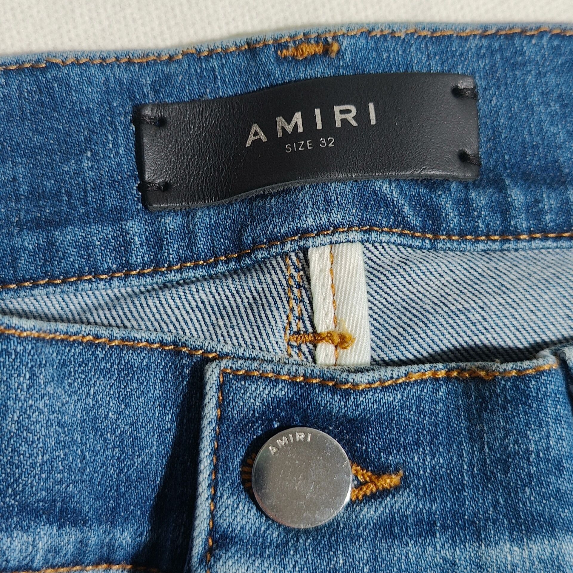 Amiri blue distressed jeans with rhinestone details Size US 29 - 3 Thumbnail