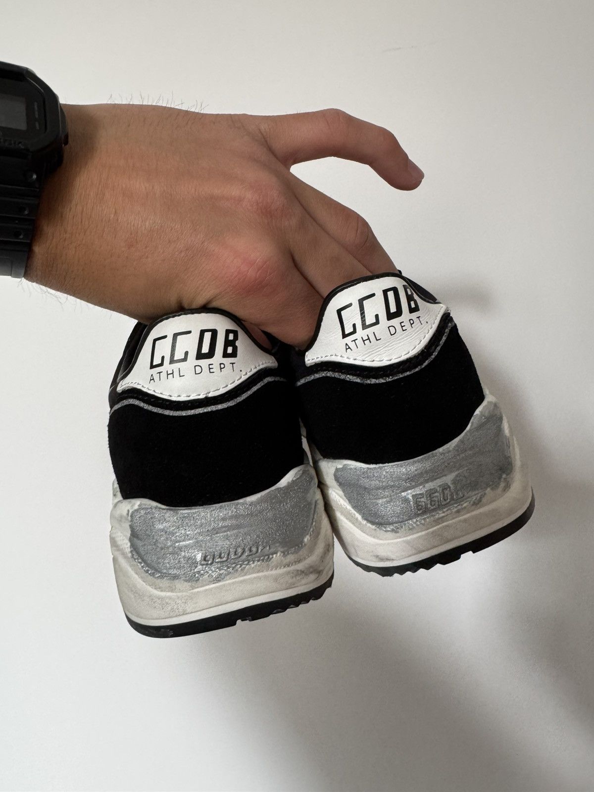 Golden Goose Golden Goose Running Shoes Size 35/36 Size US 6 / IT 36 - 7 Thumbnail