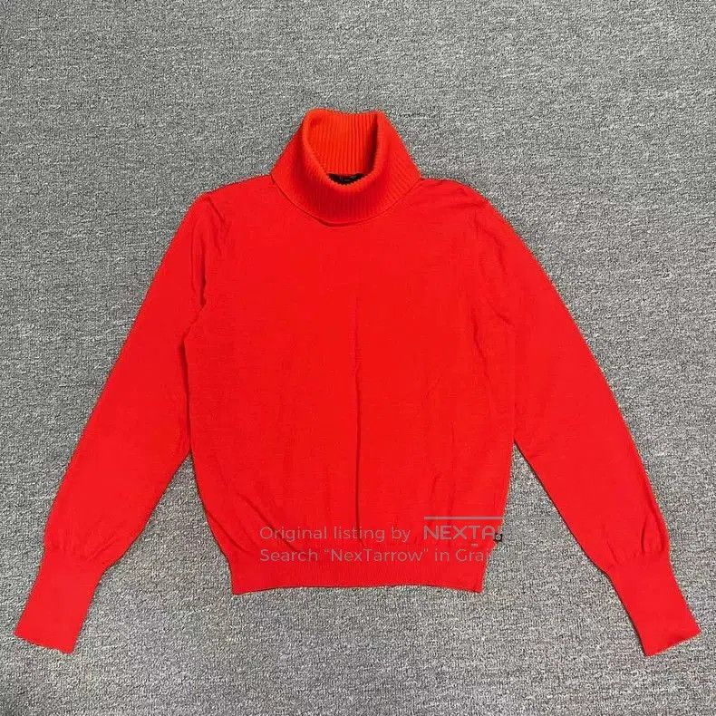 Louis Vuitton Louis Vuitton Red Turtleneck Sweater L. Size US L / EU 52-54 / 3 - 1 Thumbnail