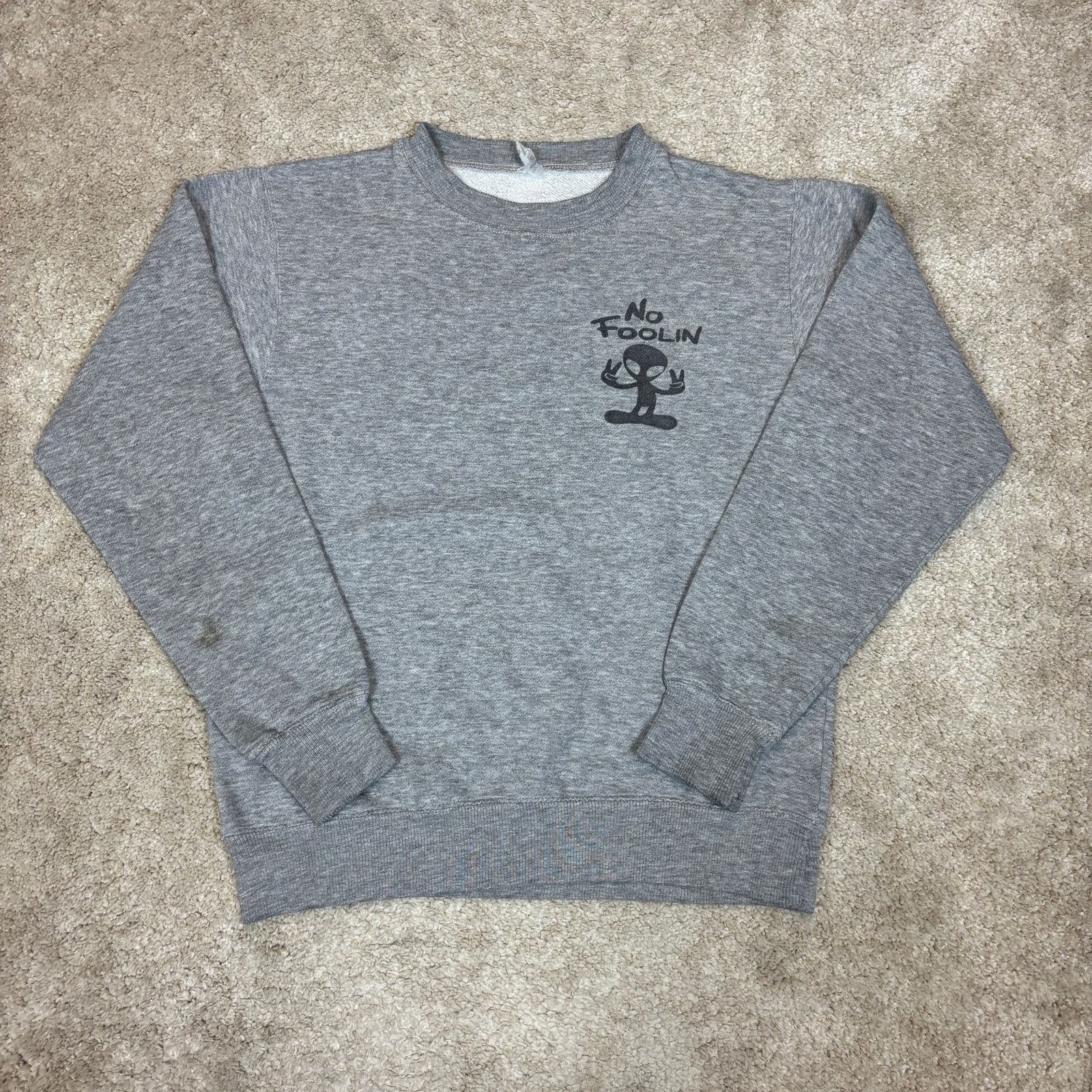 Vintage Vintage 90s Alien No Foolin Sweatshirt Men's Medium Size US M / EU 48-50 / 2 - 2 Thumbnail