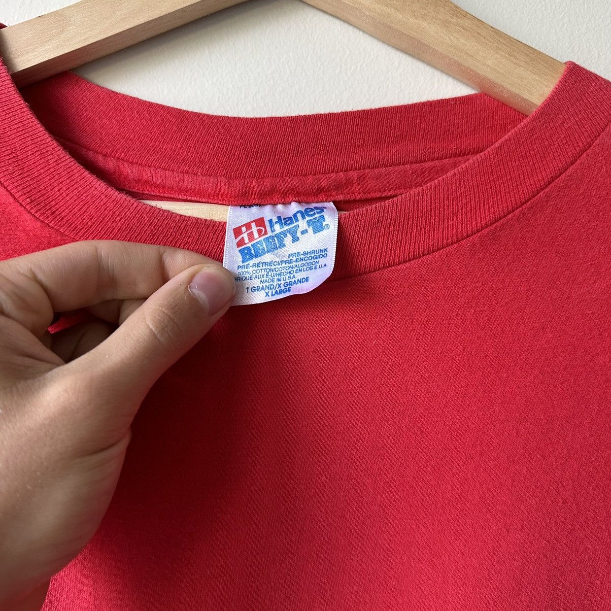 Hanes × Vintage Vintage 90s Happy Smiley Face Hanes Beefy Drawing Shirt Size US XL / EU 56 / 4 - 4 Thumbnail