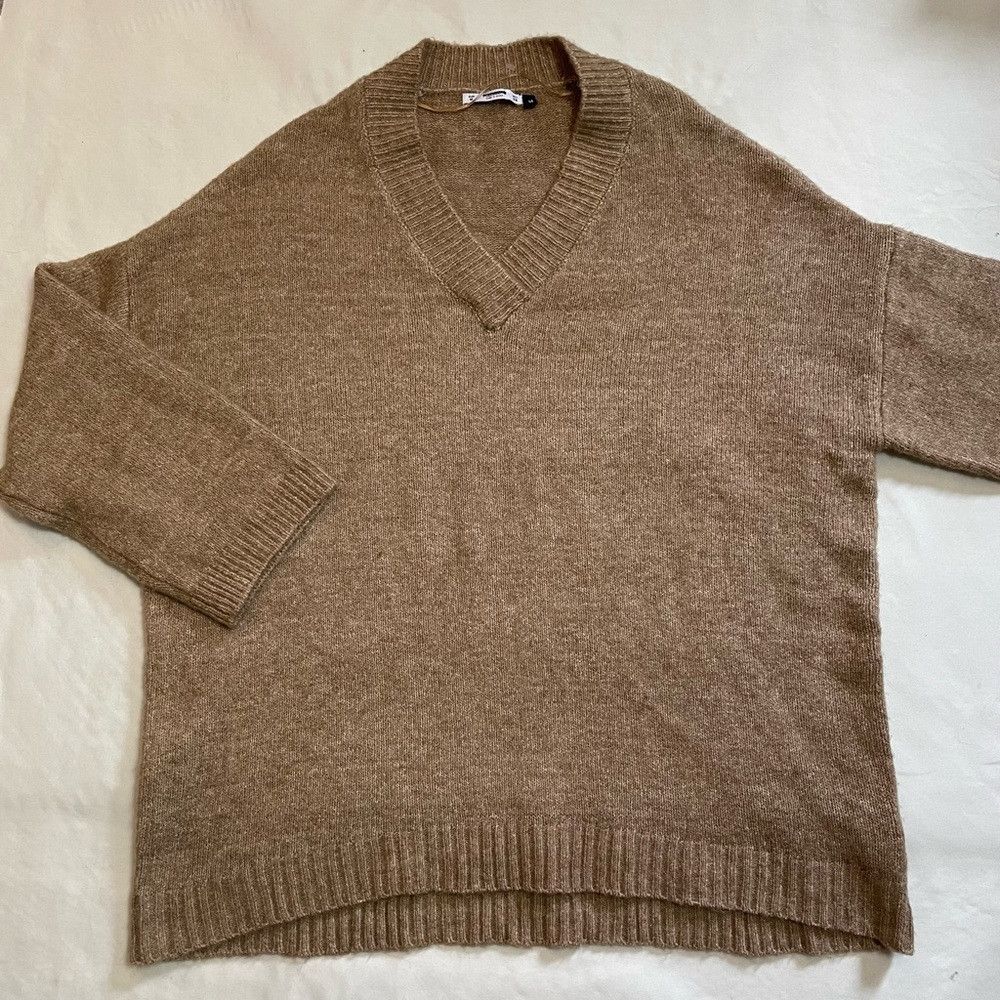 Pull & Bear New Pull & Bear Brown V-Neck Drop Shoulder Sweater Size M Size M / US 6-8 / IT 42-44 - 5 Thumbnail