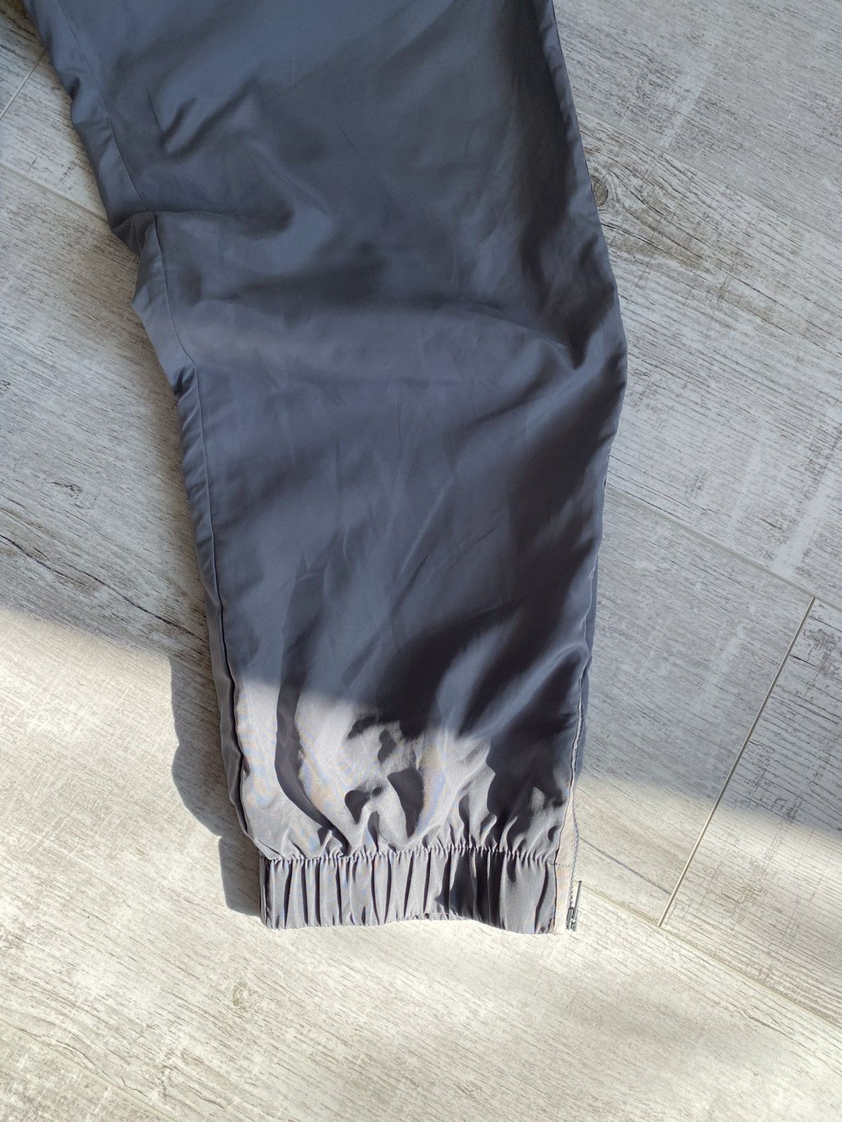 Lacoste Vtg Lacoste Live Wide Y2k Joggers Sweatpants Size US 34 / EU 50 - 7 Thumbnail