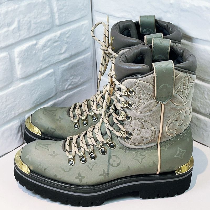 Louis Vuitton Louis Vuitton Men's Color-Blocked Martin Boots 0079 Size US 8 / EU 41 - 1 Thumbnail