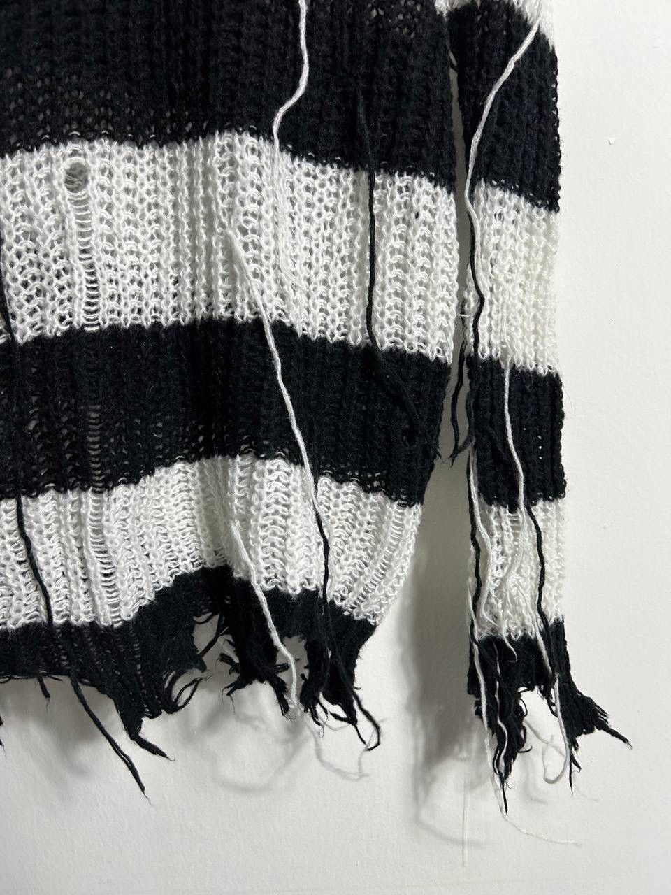 Seditionaries Destroyed Knit Sweater Grunge IfSixWasNine Balenciaga Style Size US M / EU 48-50 / 2 - 6 Thumbnail
