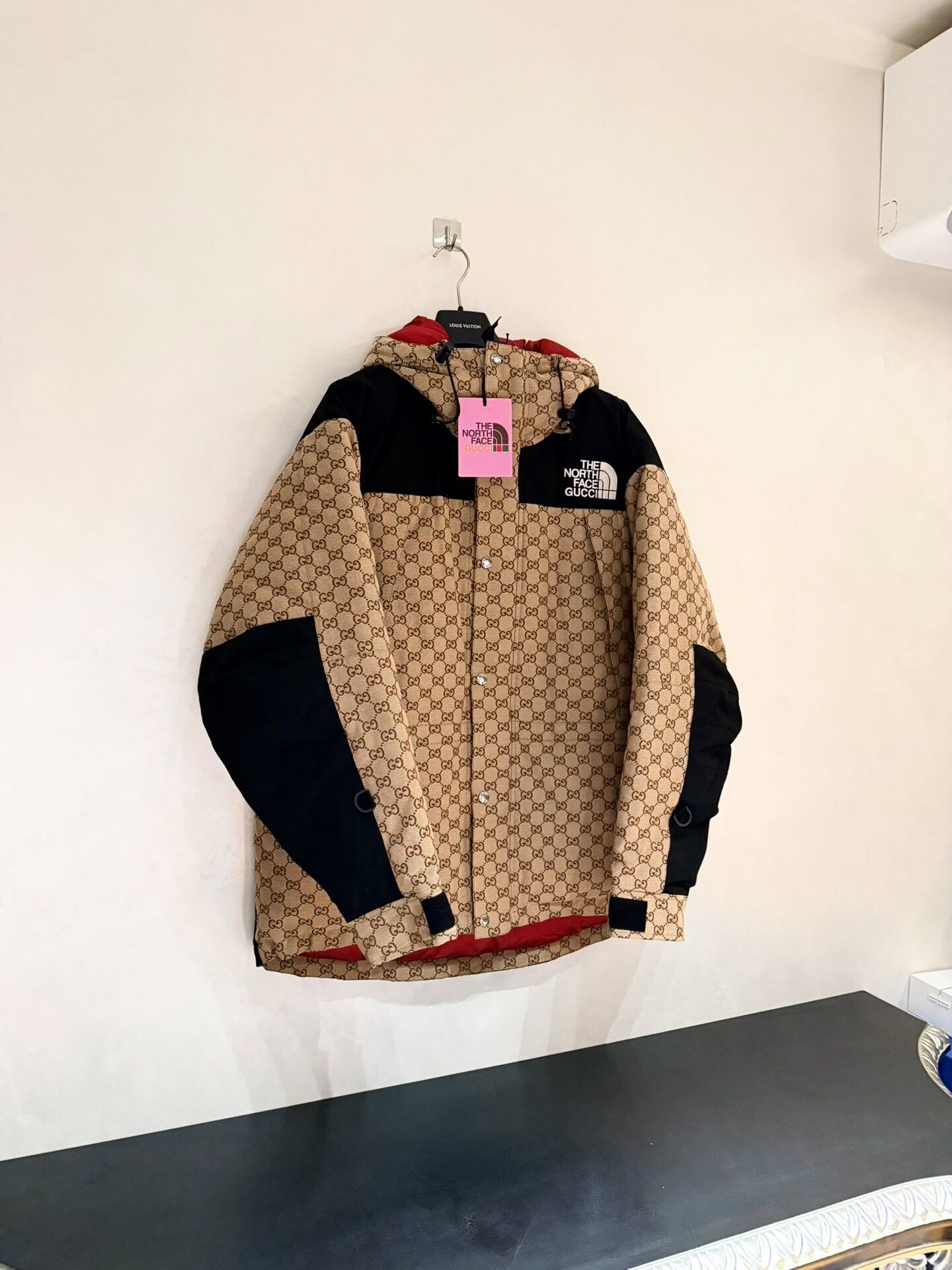 Gucci Gucci x The North Face 21FW Logo Hooded Jacket Size US M / EU 48-50 / 2 - 1 Thumbnail