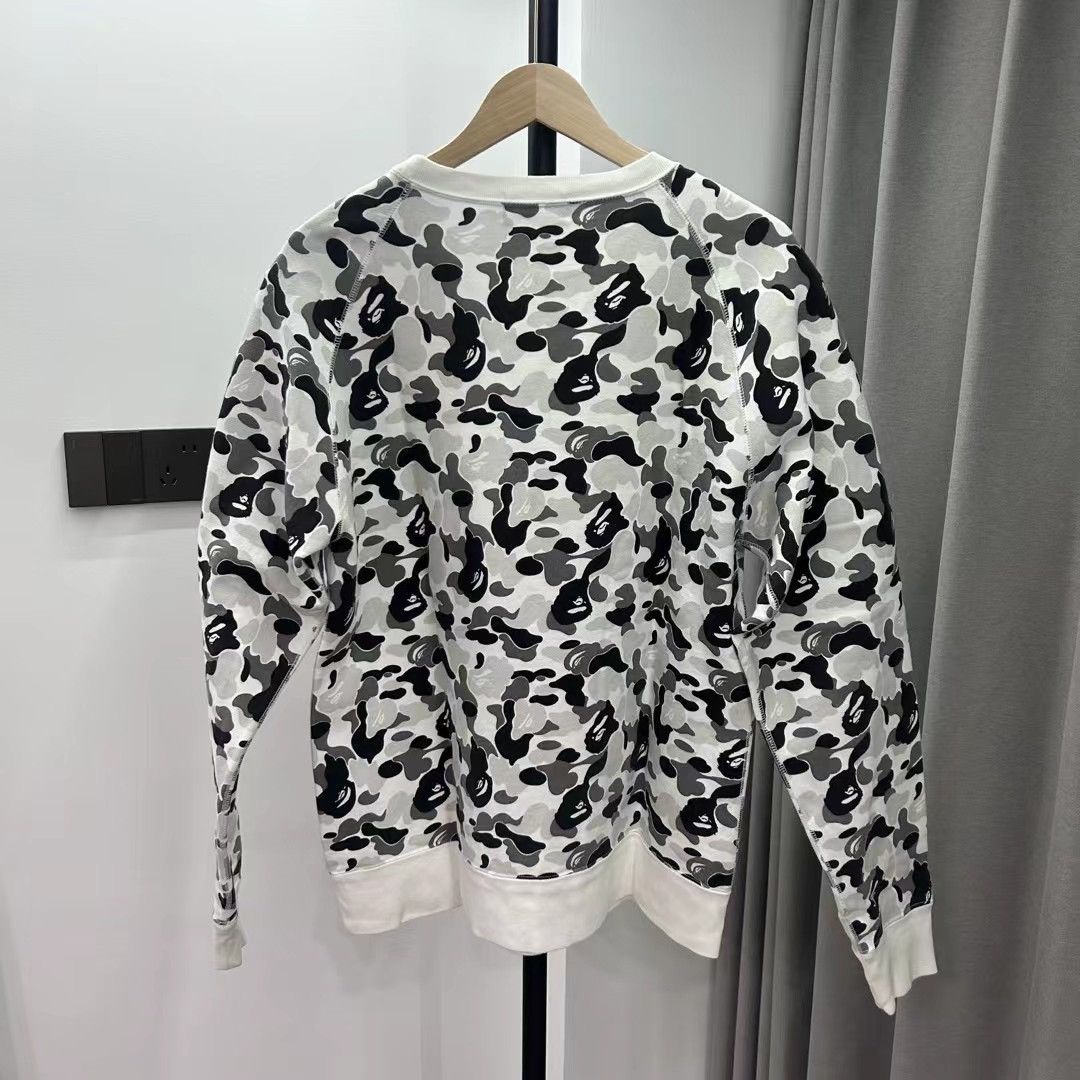 Bape BAPE LIMITED CREWNECK Size US L / EU 52-54 / 3 - 6 Thumbnail