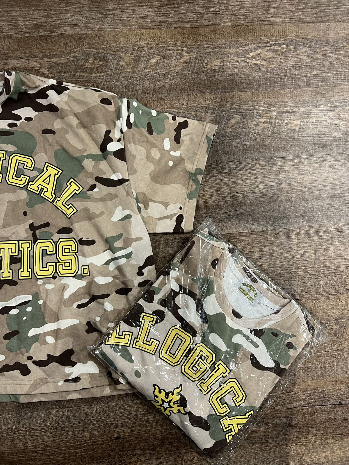 Other ILL Studios “Camo” T-Shirt Size US M / EU 48-50 / 2 - 7 Thumbnail