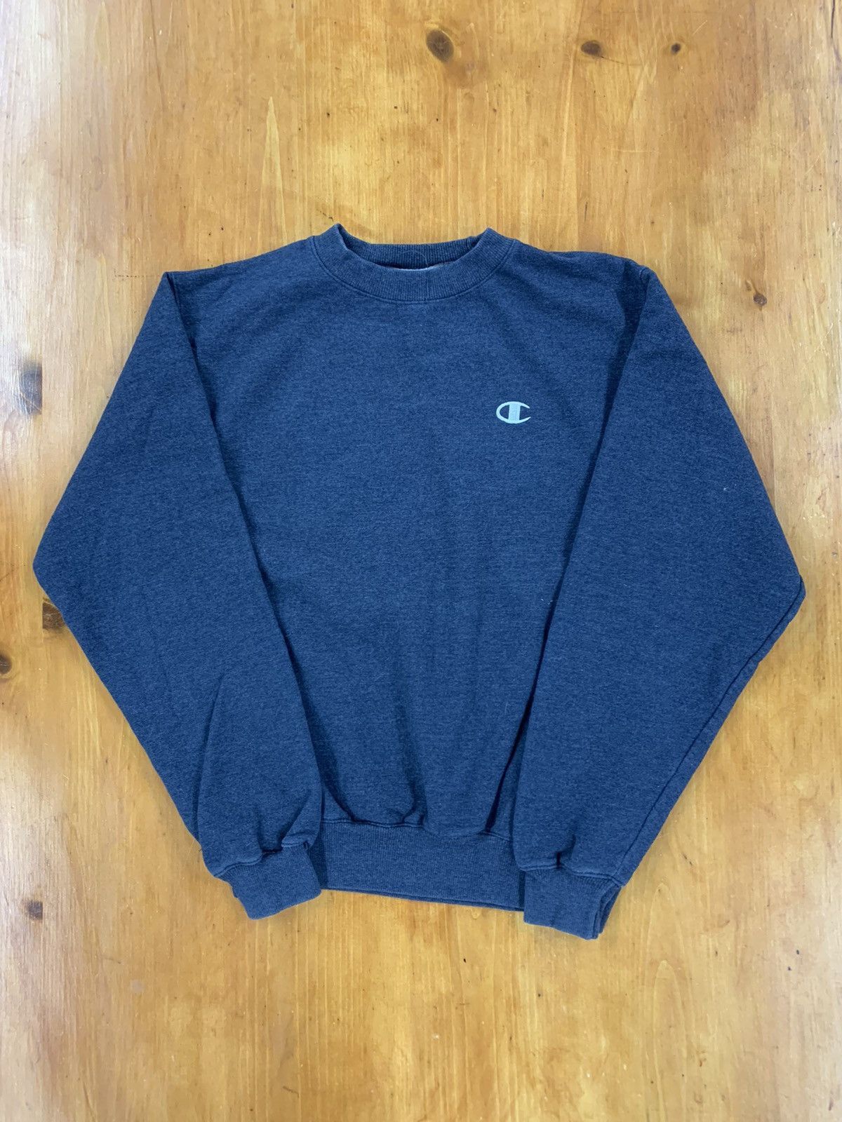 Champion × Vintage Vintage Crewneck Champion Blue Logo Vintage Sweatshirt Size US L / EU 52-54 / 3 - 1 Thumbnail