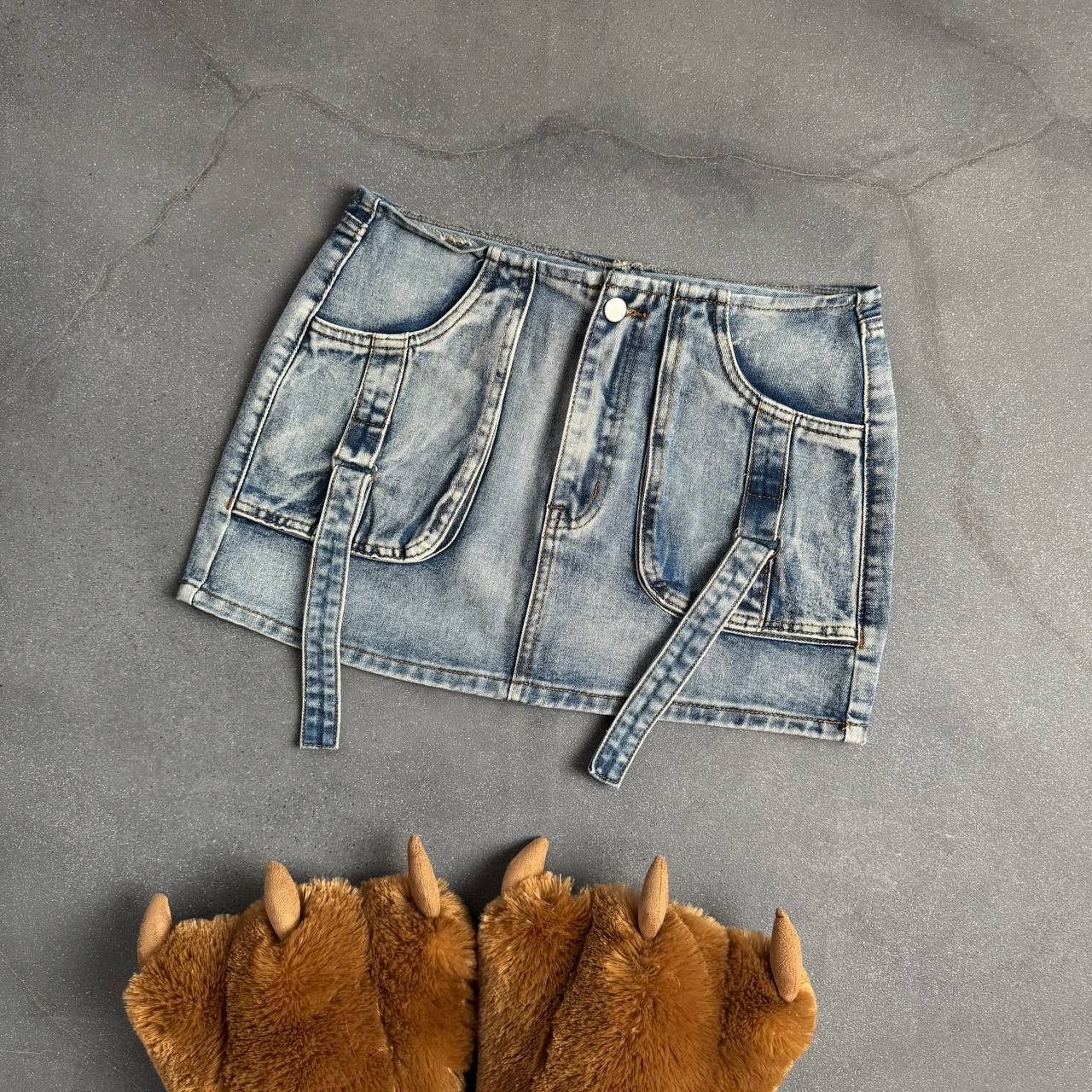 Japanese Brand Y2K Super Sexy Bondage Details Washed Denim Mini Skirt Size 28" / US 6 / IT 42 - 1 Thumbnail