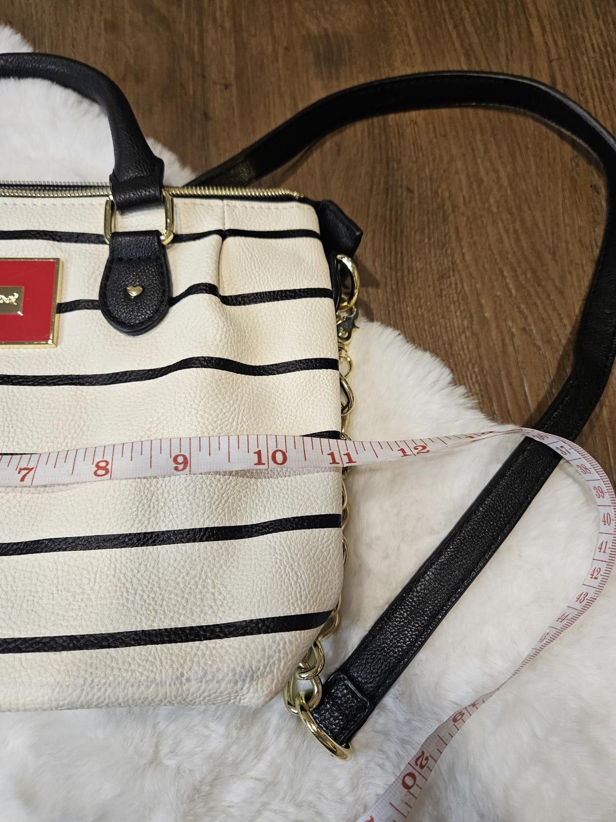 Designer Betsey Johnson Striped Crossbody Handbag Size ONE SIZE - 7 Thumbnail