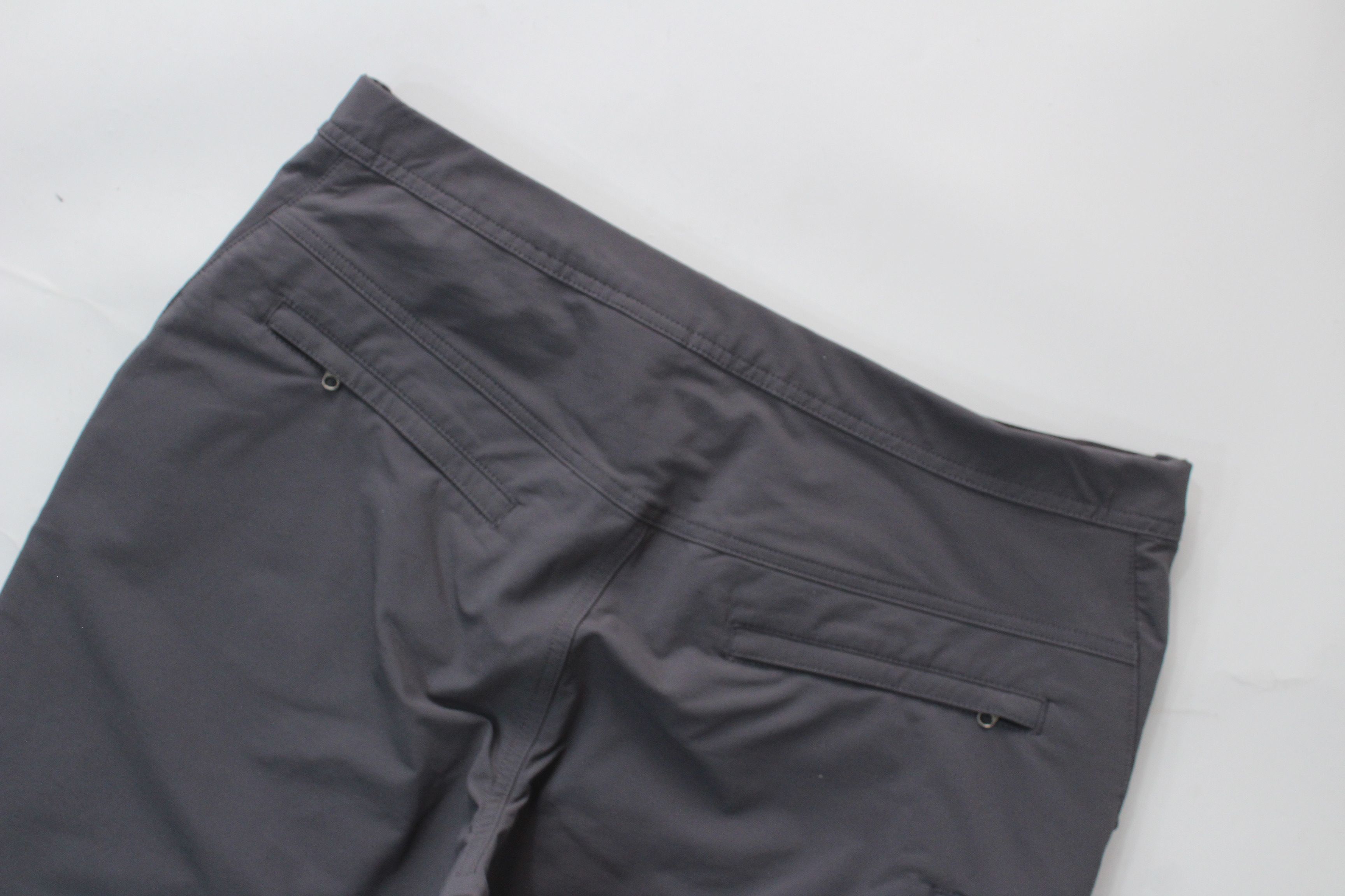 Mountain Hardwear Mountain Hardwear Ski Pants Trekking Size L Outdoor Hype Size US 36 / EU 52 - 7 Thumbnail