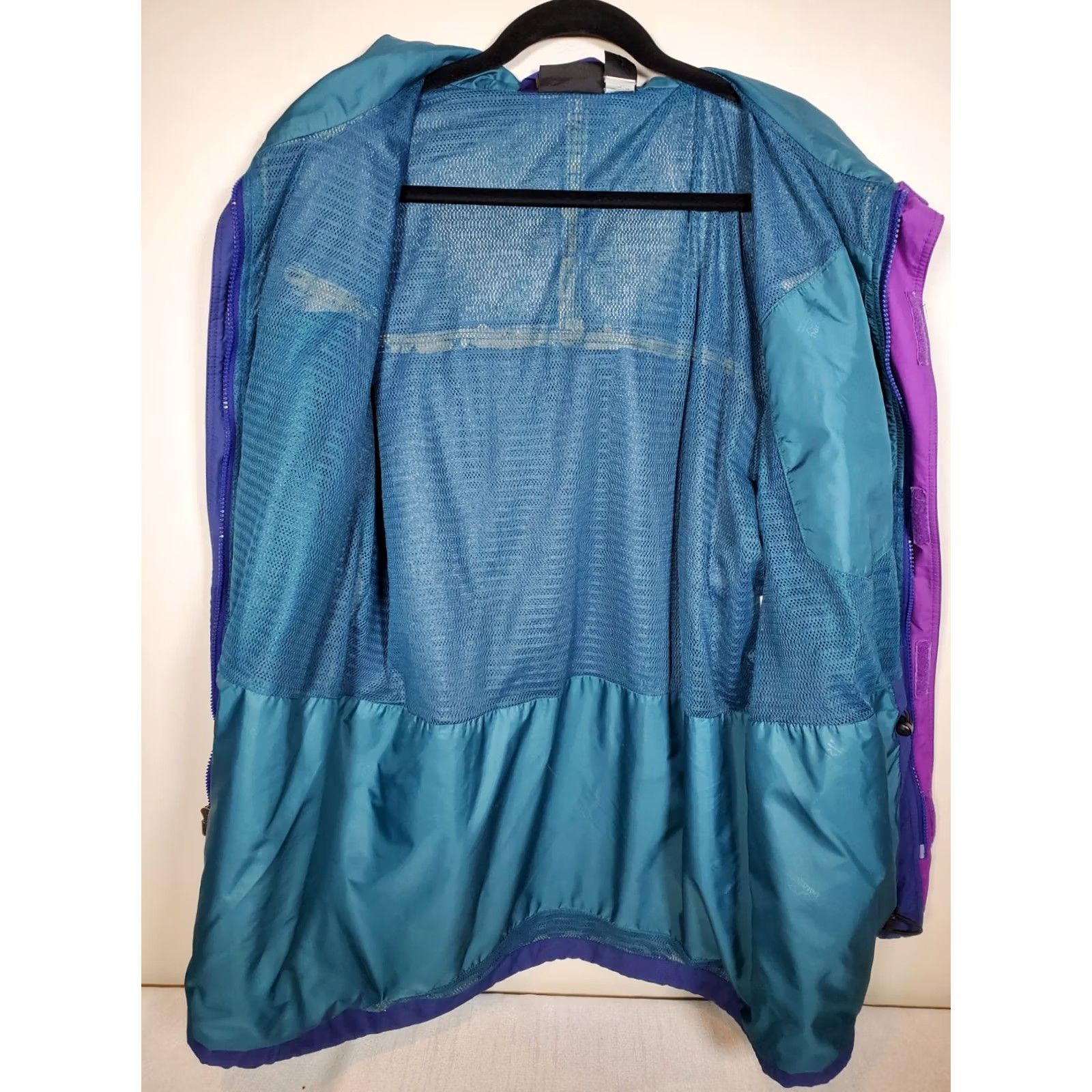Patagonia VINTAGE Patagonia Storm Jacket Mountain Parka 85020 Blue Purple Women's Size S - Patagonia Storm - Jacket - Women - Blue - Purple - S Size S / US 4 / IT 40 - 4 Thumbnail