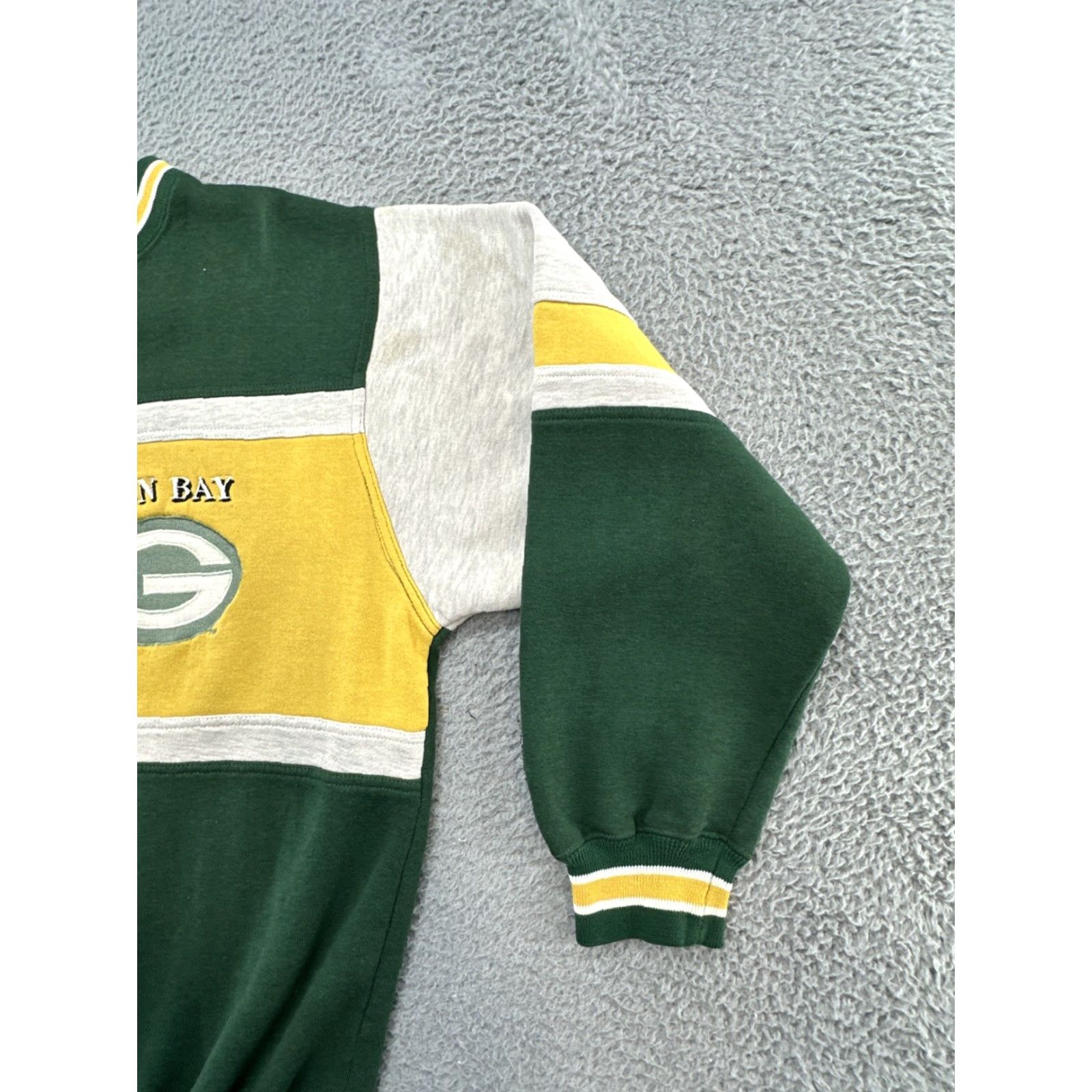 Logo 7 VINTAGE Logo 7 Sweatshirt Green Bay Packers Logo 7 Crew Neck Long Sleeve Men L Green Graphic Print Pullover Sports Football Fall Winter Spring Mens Size US L / EU 52-54 / 3 - 2 Thumbnail