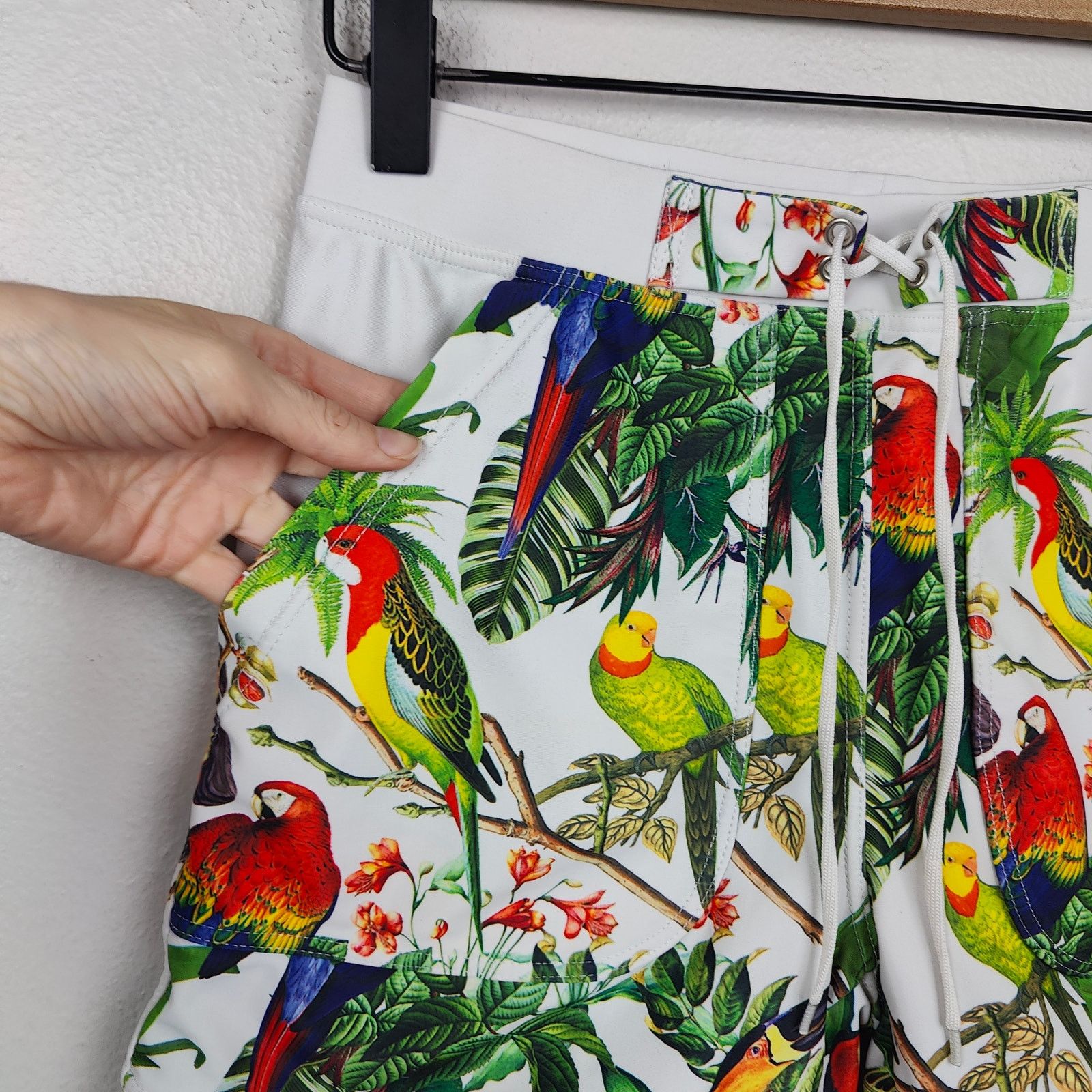 Other TaddLee Swim Shorts Mens Small White Tropical Bird Print Size US 30 / EU 46 - 3 Thumbnail