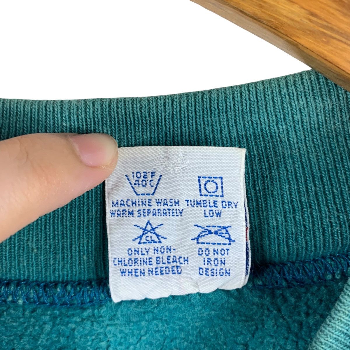 Champion × Vintage Vintage CHAMPION Reverse weave small logo sweatshirt Size US XL / EU 56 / 4 - 10 Thumbnail