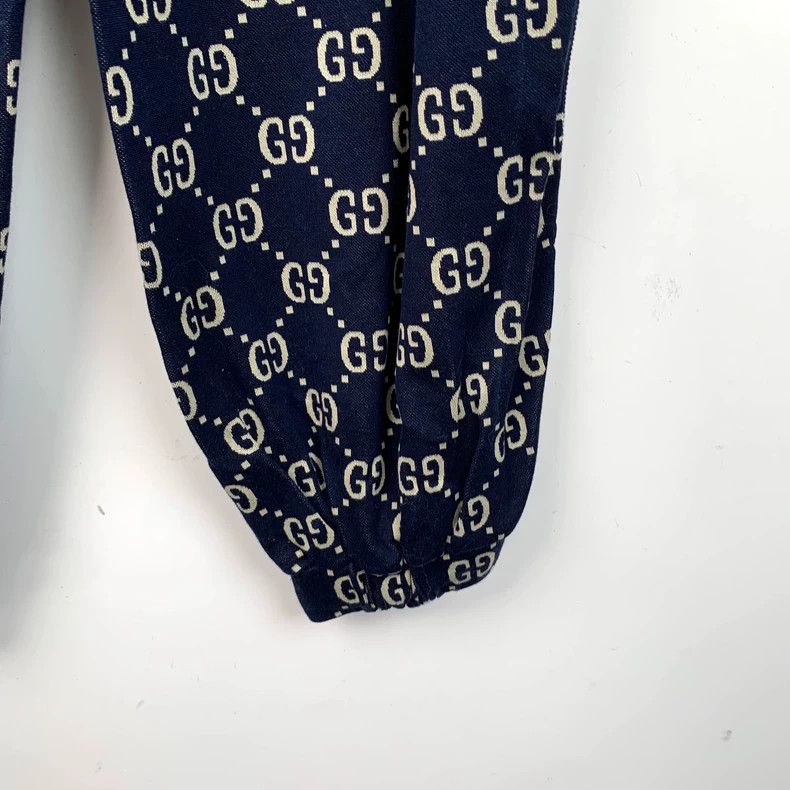 Gucci Gucci Size S Dark blue logo old flower full print side str Size US 30 / EU 46 - 5 Thumbnail