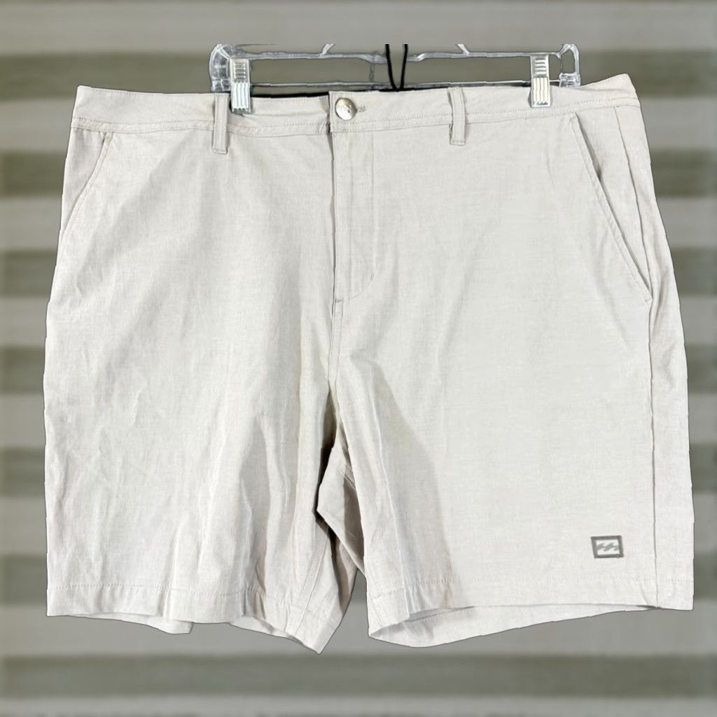 Billabong Billabong Hybrid Chino Shorts 18" Mens 40 Light Gray Stretch Flat Front Pockets NWT Size US 40 / EU 56 - 1 Thumbnail