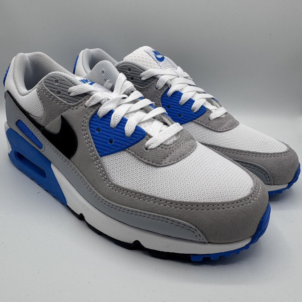 Nike Nike Air Max 90 Men's Size 10 White Photo Blue FN6958-102 Size US 10 / EU 43 - 1 Thumbnail