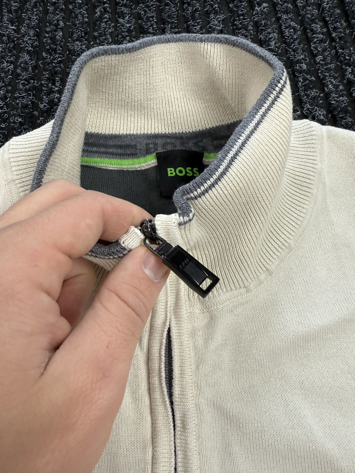 Hugo Boss Boss 1/3 Half Zip Pullovers Jumper Size US L / EU 52-54 / 3 - 4 Thumbnail