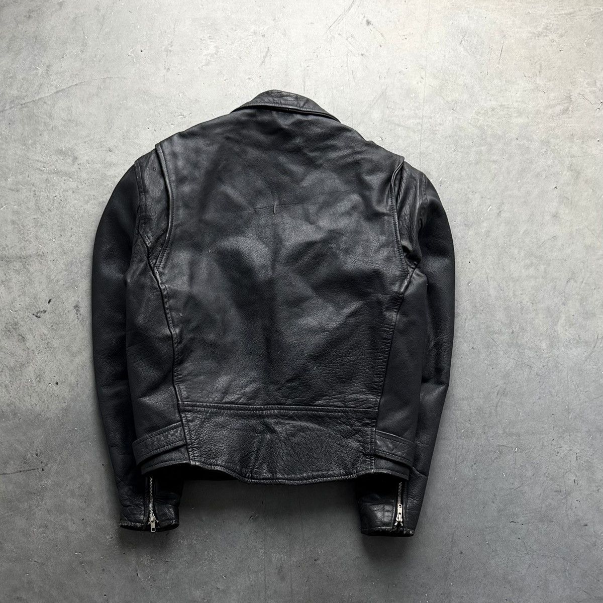 Vintage VINTAGE 80S BLACK LEATHER MOTORCYCLE JACKET MEDIUM CROPPED Size US M / EU 48-50 / 2 - 4 Thumbnail