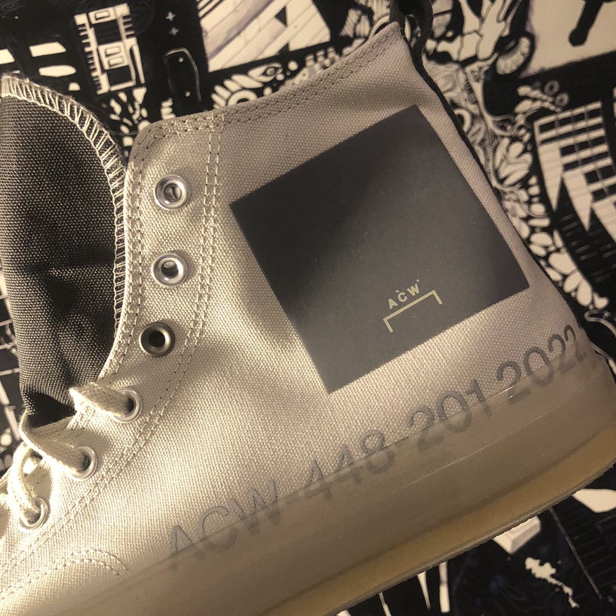 Canvas × Converse NWT Converse Chuck 70 Size US 12 / EU 45 - 12 Thumbnail