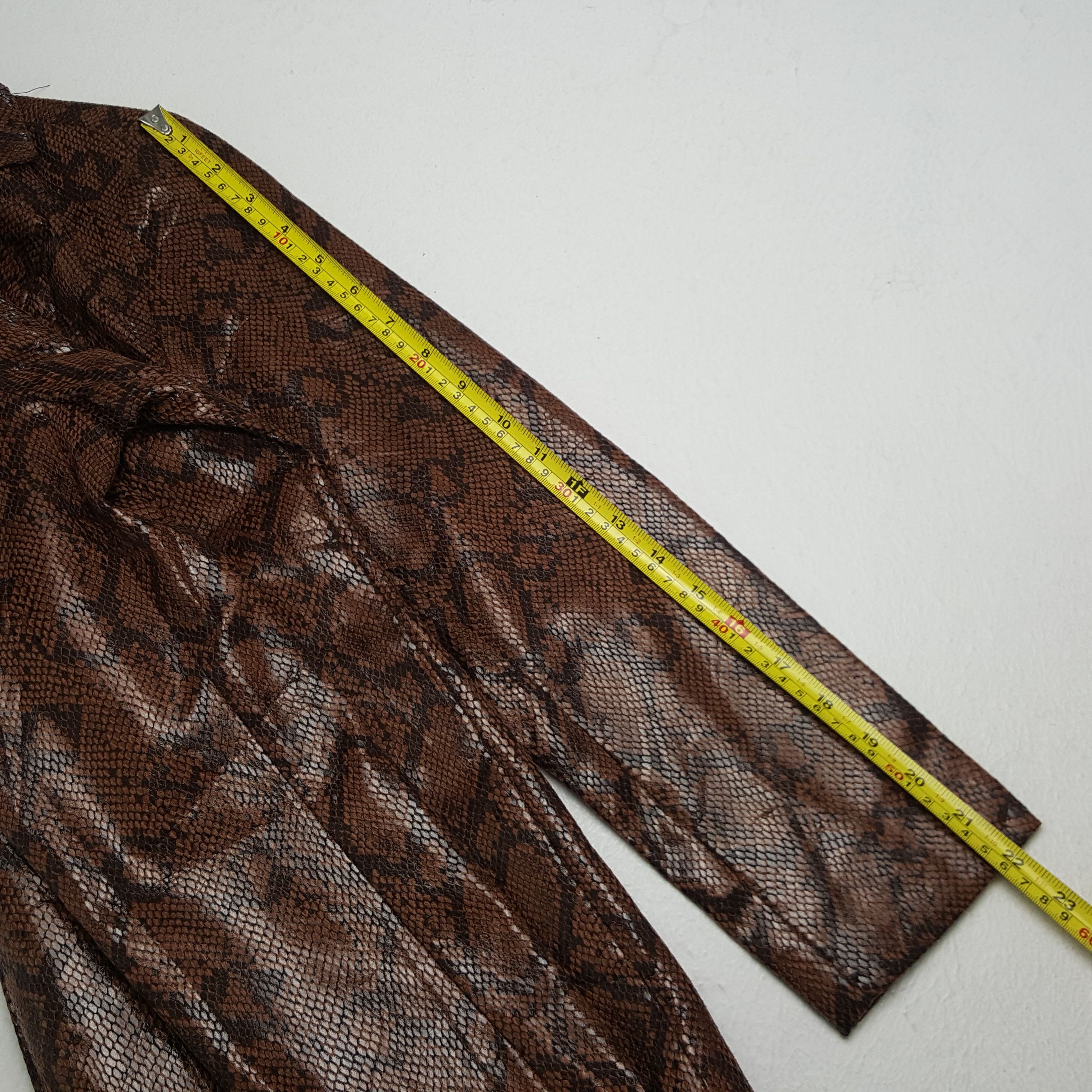 Designer × Leather × Vintage Vintage Limi Japanese Brand Snake Design Blazer Size US S / EU 44-46 / 1 - 6 Thumbnail