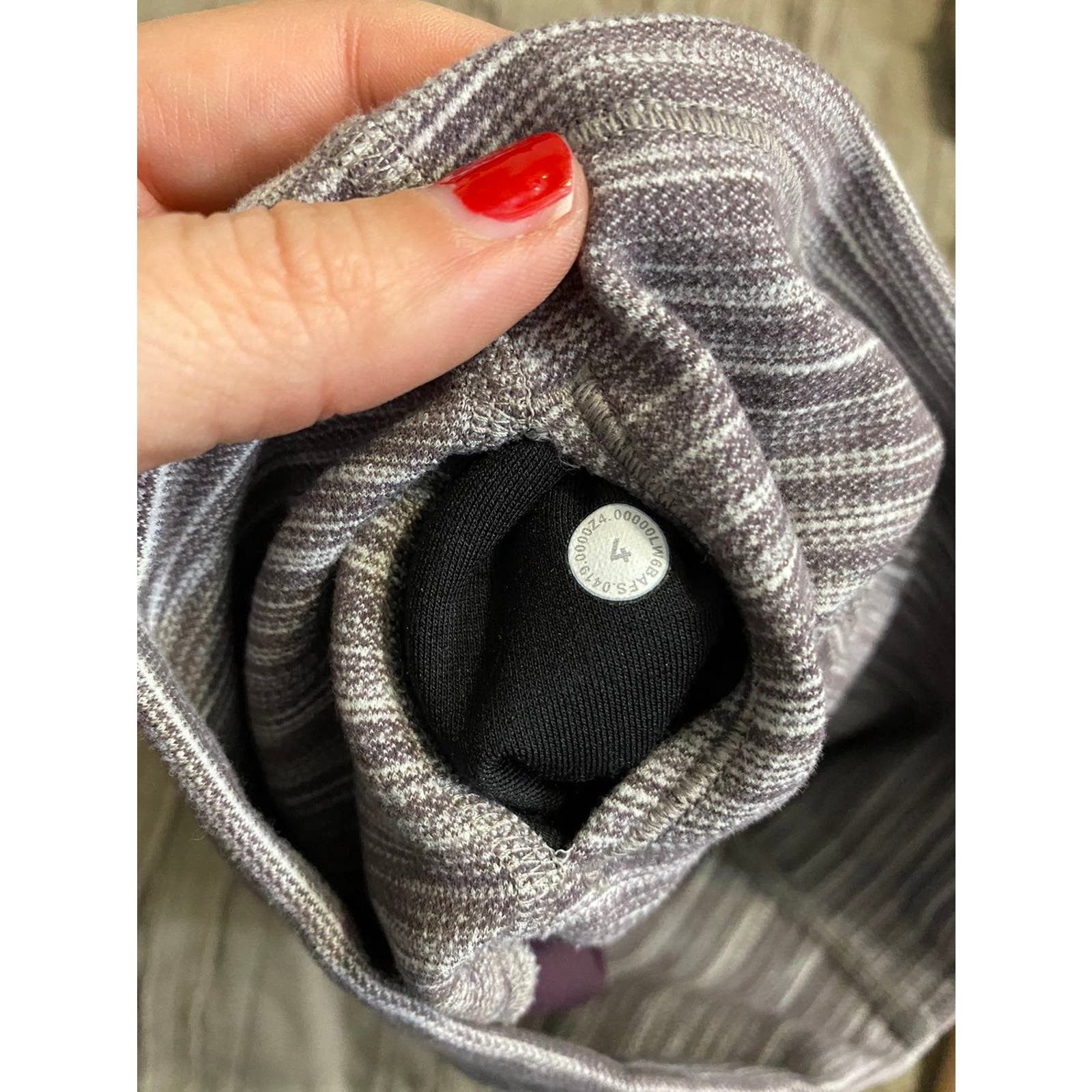 Lululemon lululemon leggings size 4 Size 27" / US 4 / IT 40 - 6 Thumbnail