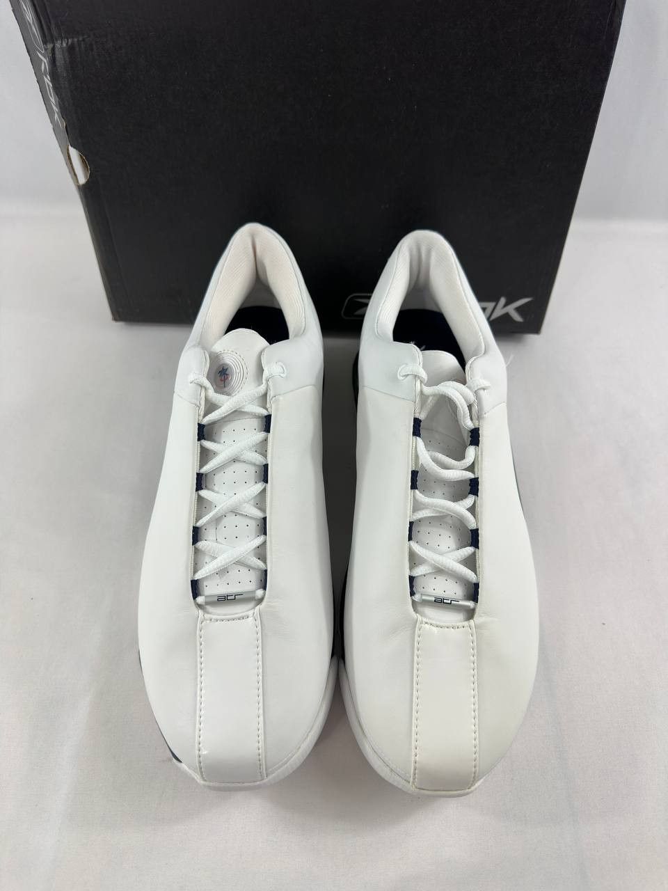 Reebok Vintage Reebok Basketball Shoes 4-95287 Low Top Y2K Size US 12 / EU 45 - 3 Thumbnail