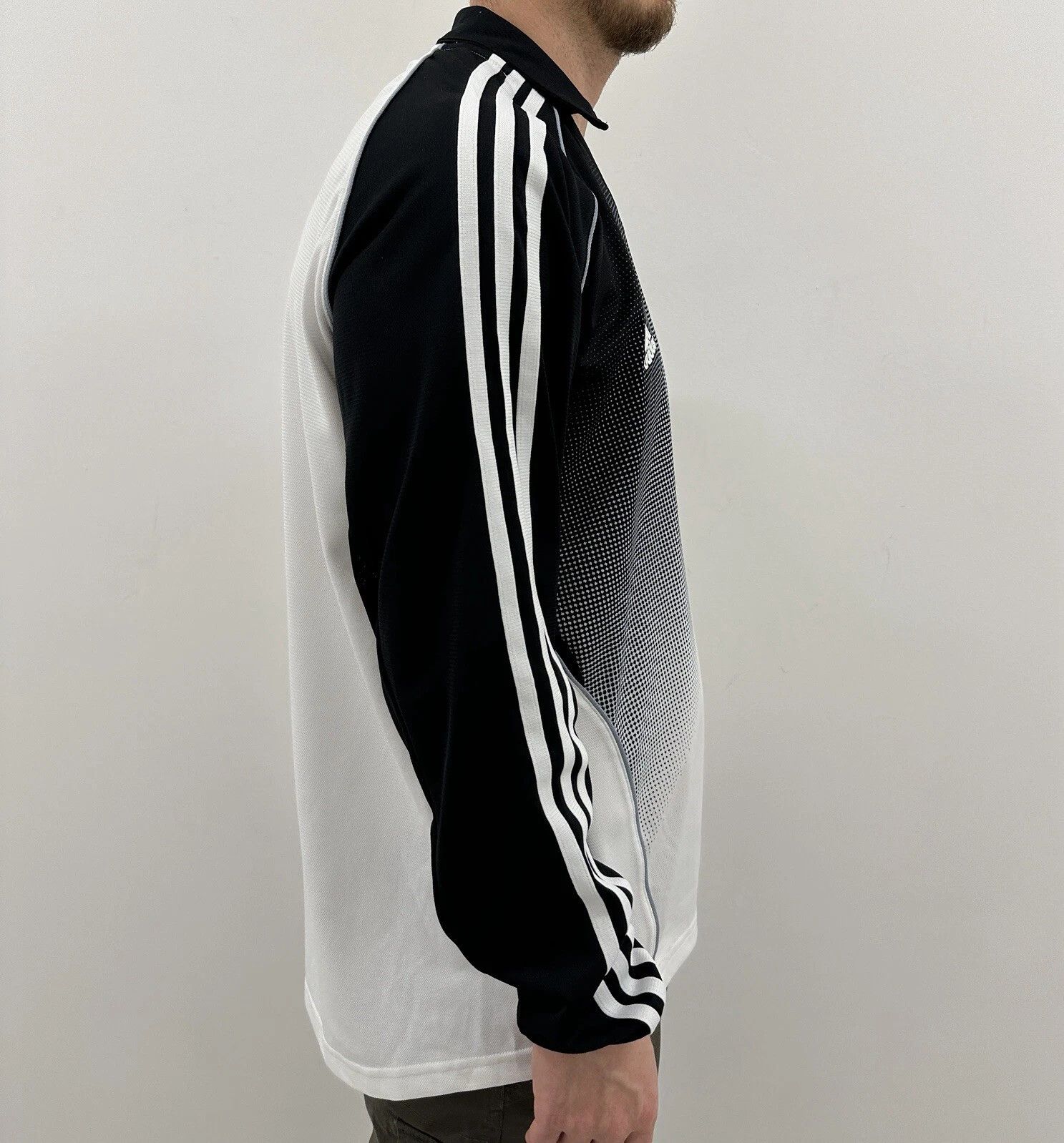 Adidas Vintage Adidas 2000s Jersey Long Sleeve Style Y2k Football Size US M / EU 48-50 / 2 - 7 Thumbnail