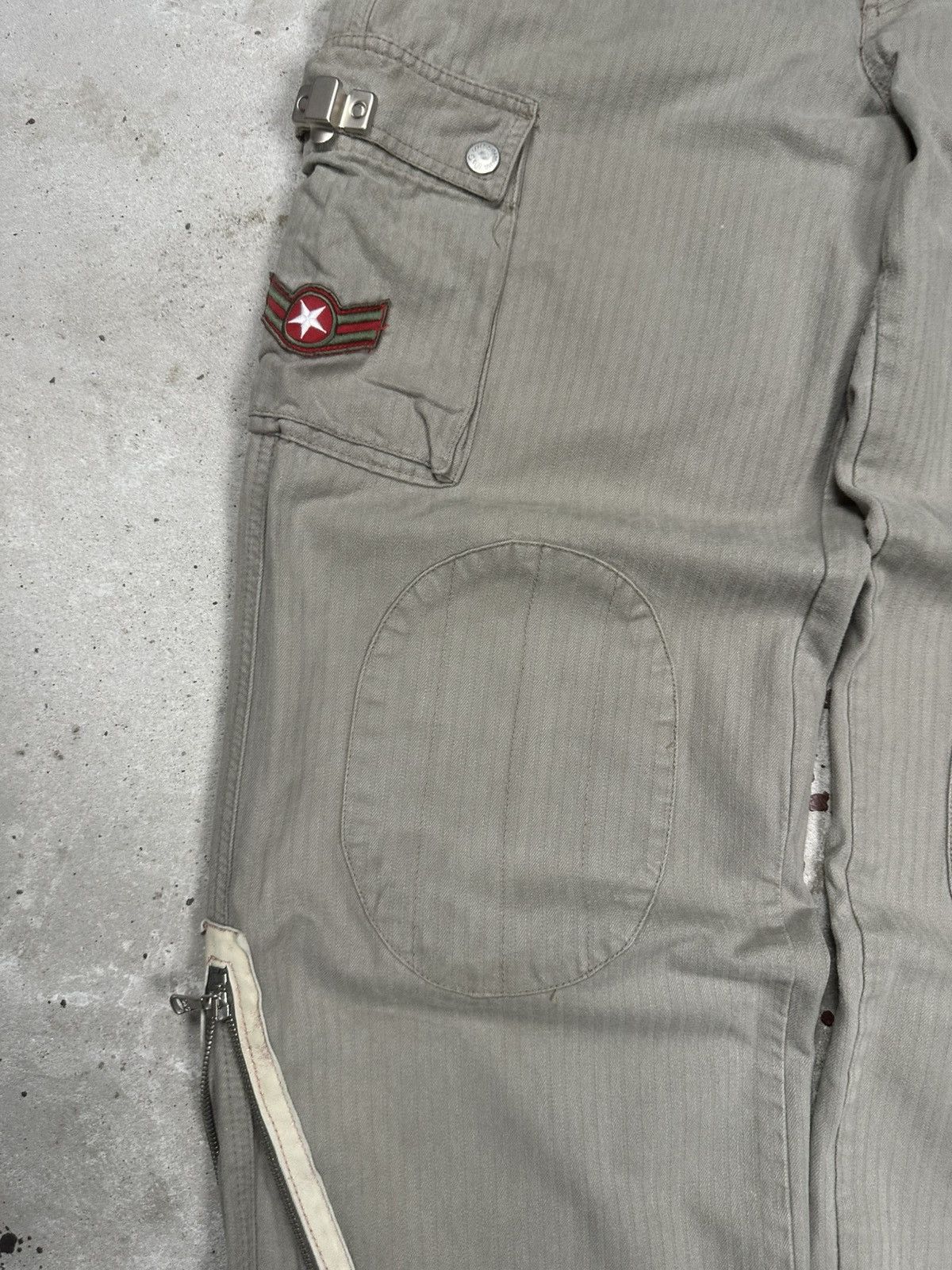 Dolce & Gabbana 2003 Dolce & Gabbana Baggy Loose Cargo Pants Studs Patched Size US 34 / EU 50 - 6 Thumbnail