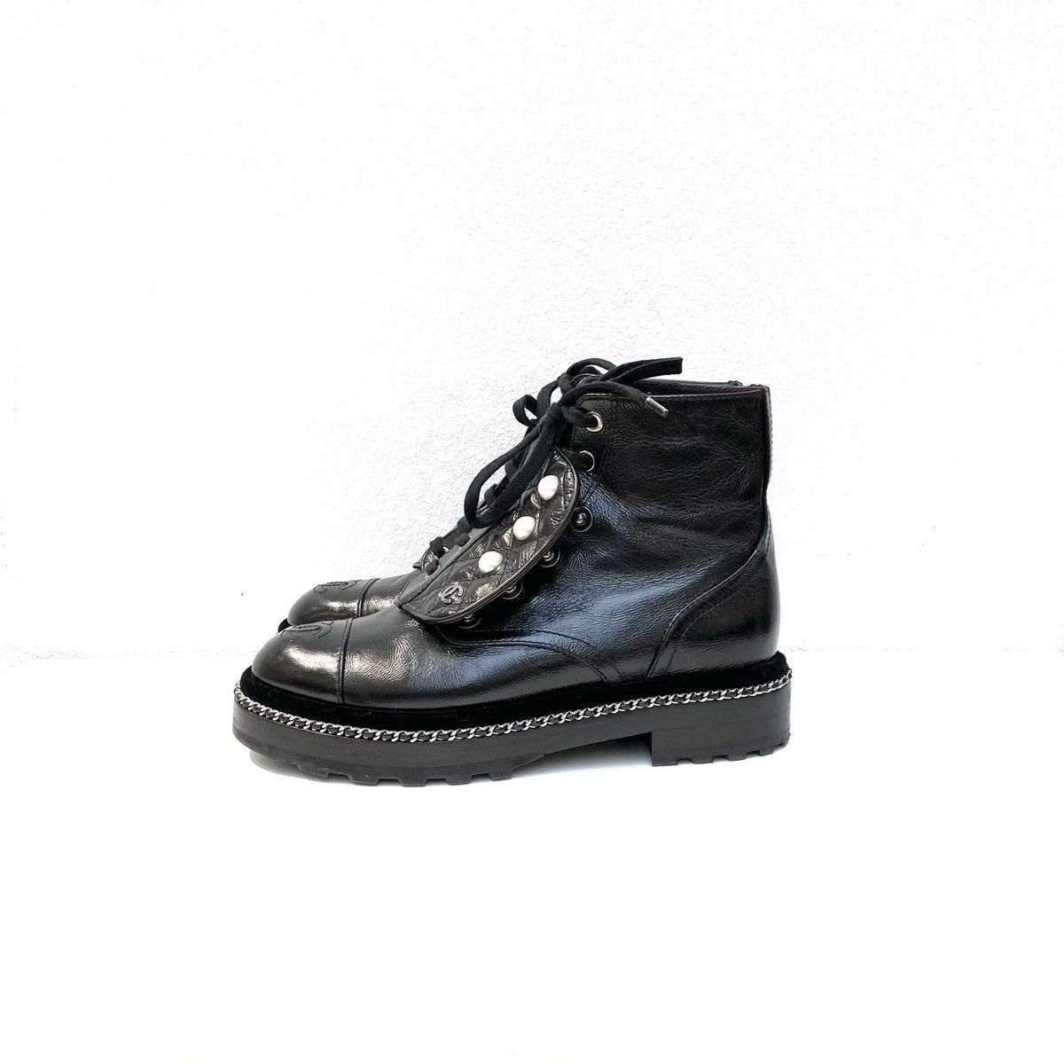 Chanel Chanel Black Leather Pearl Military Boots Size US 6 / IT 36 - 2 Thumbnail