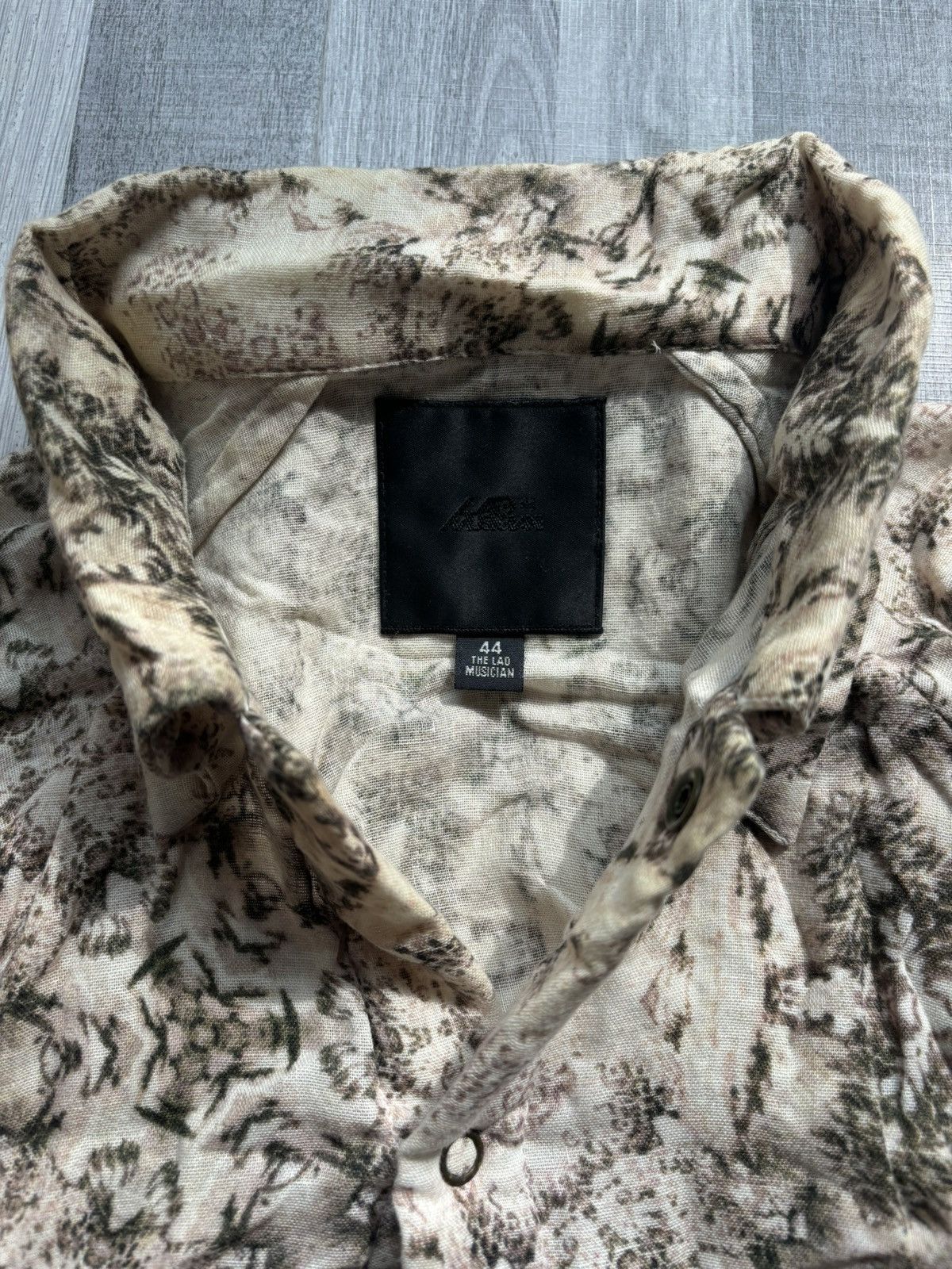 Lad Musician Lad Musician Archive 90s Snow Print Button Up Down