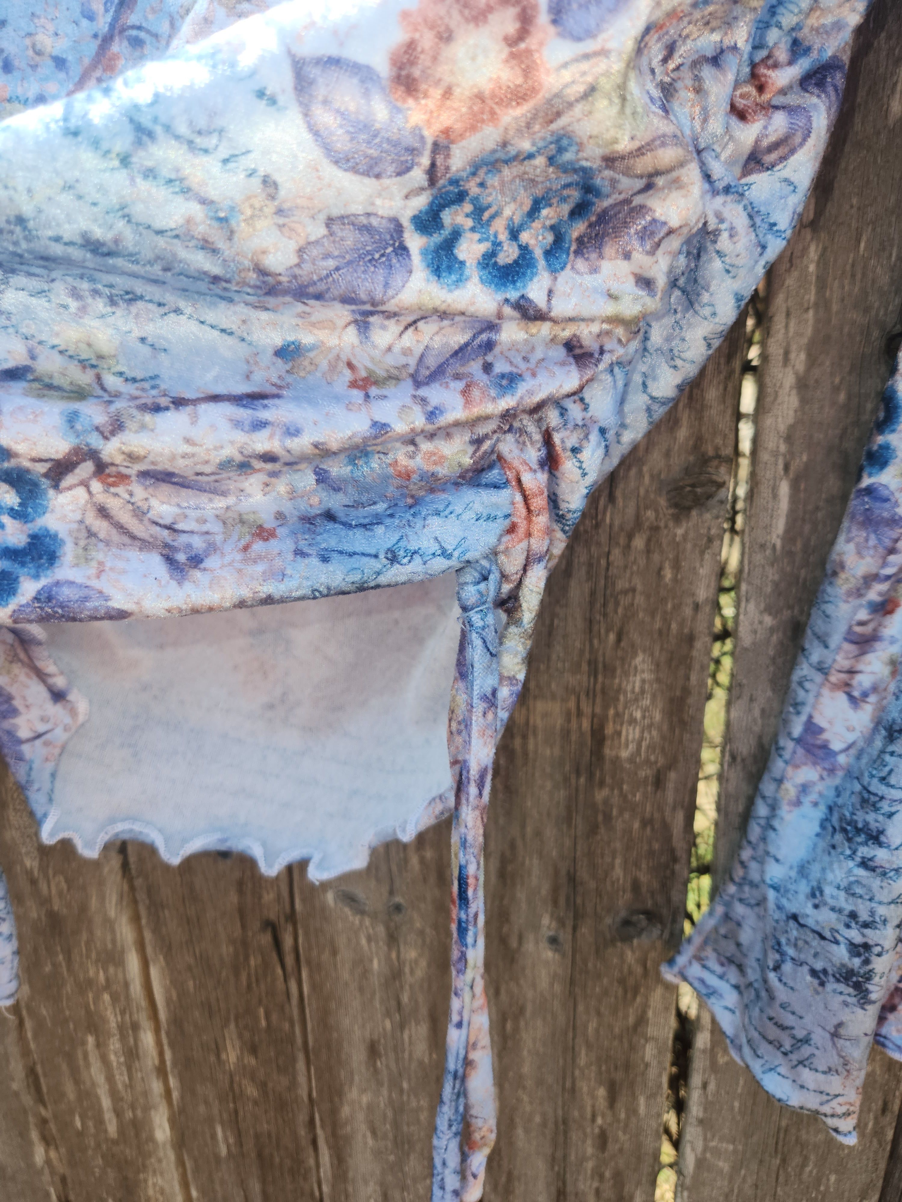 Other Earth Girl Vntg Blue Fairy Floral Boho Blouse Size M / US 6-8 / IT 42-44 - 8 Thumbnail
