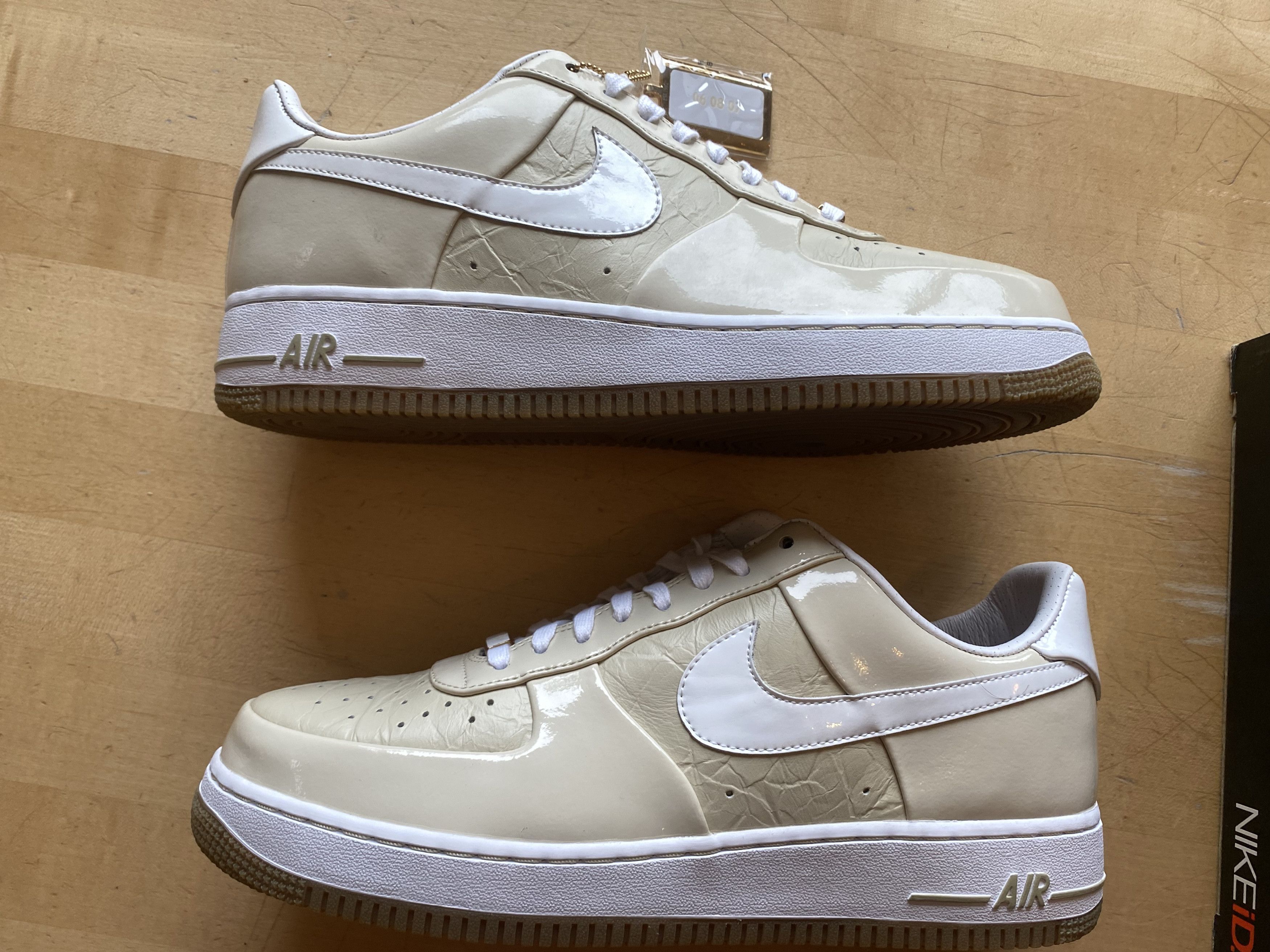 Nike AIR FORCE 1 iD studio 255 Size US 11 / EU 44 - 10 Thumbnail