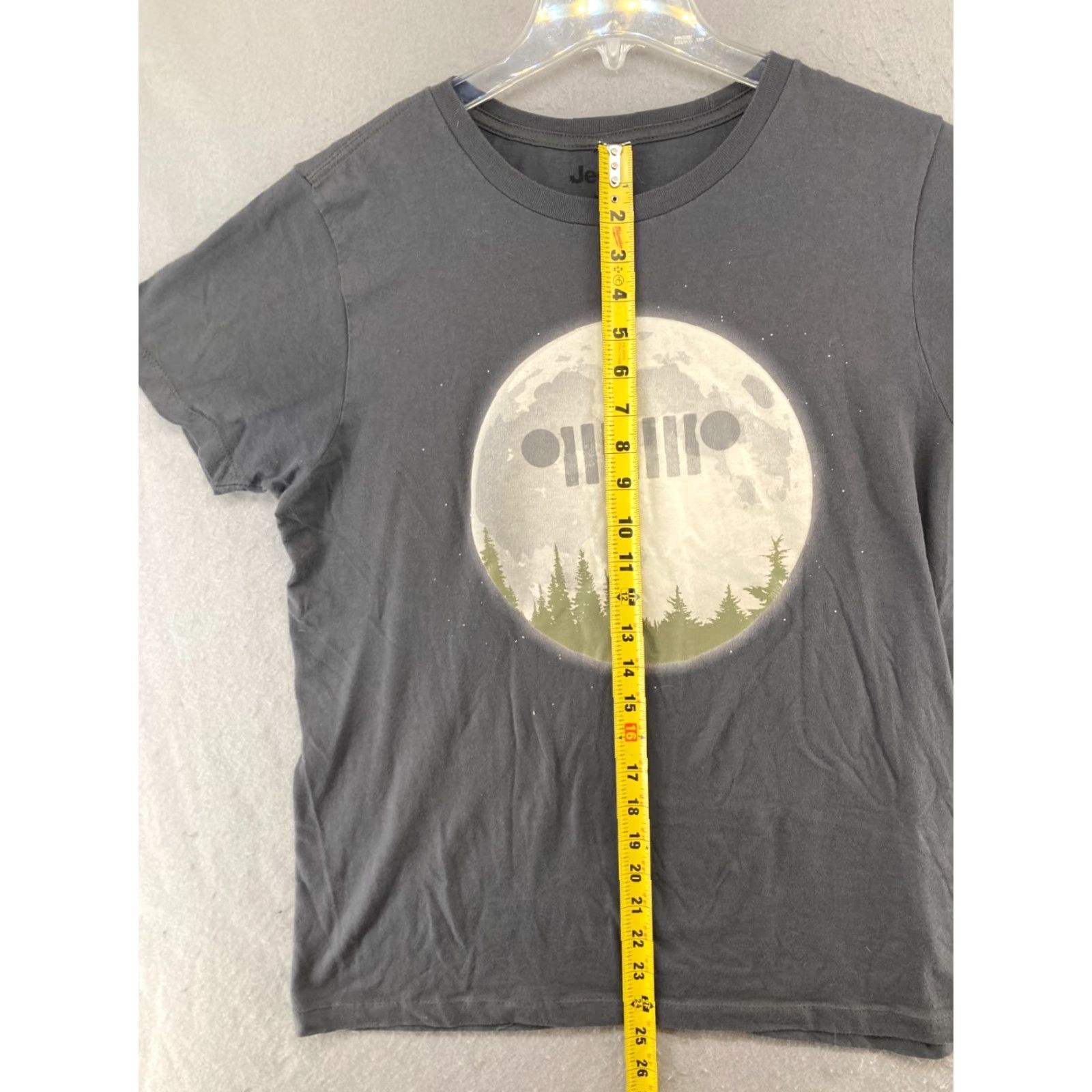 Jeep Jeep Moon Graphic T-Shirt Mens M Gray Short Sleeve Crew Neck Athletic Tee Size US M / EU 48-50 / 2 - 3 Thumbnail
