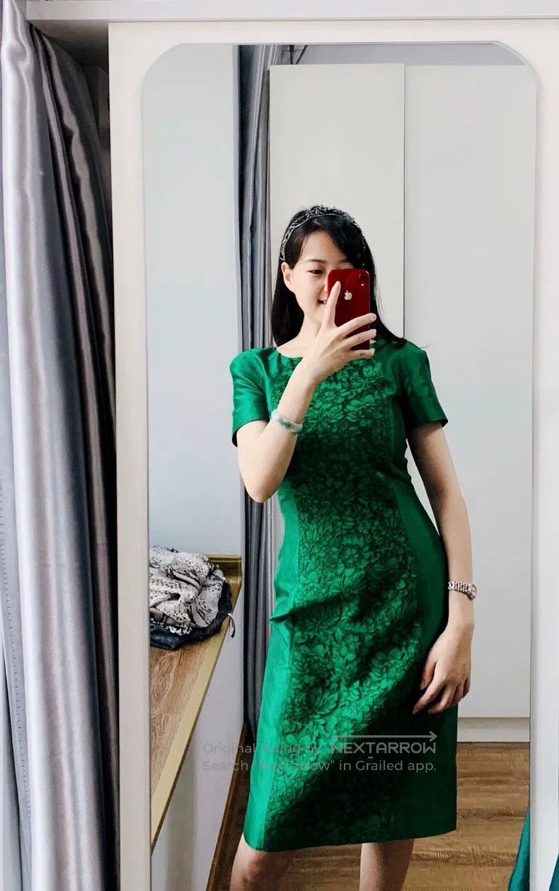 Valentino Valentino Lace dress Size S / US 4 / IT 40 - 2 Thumbnail