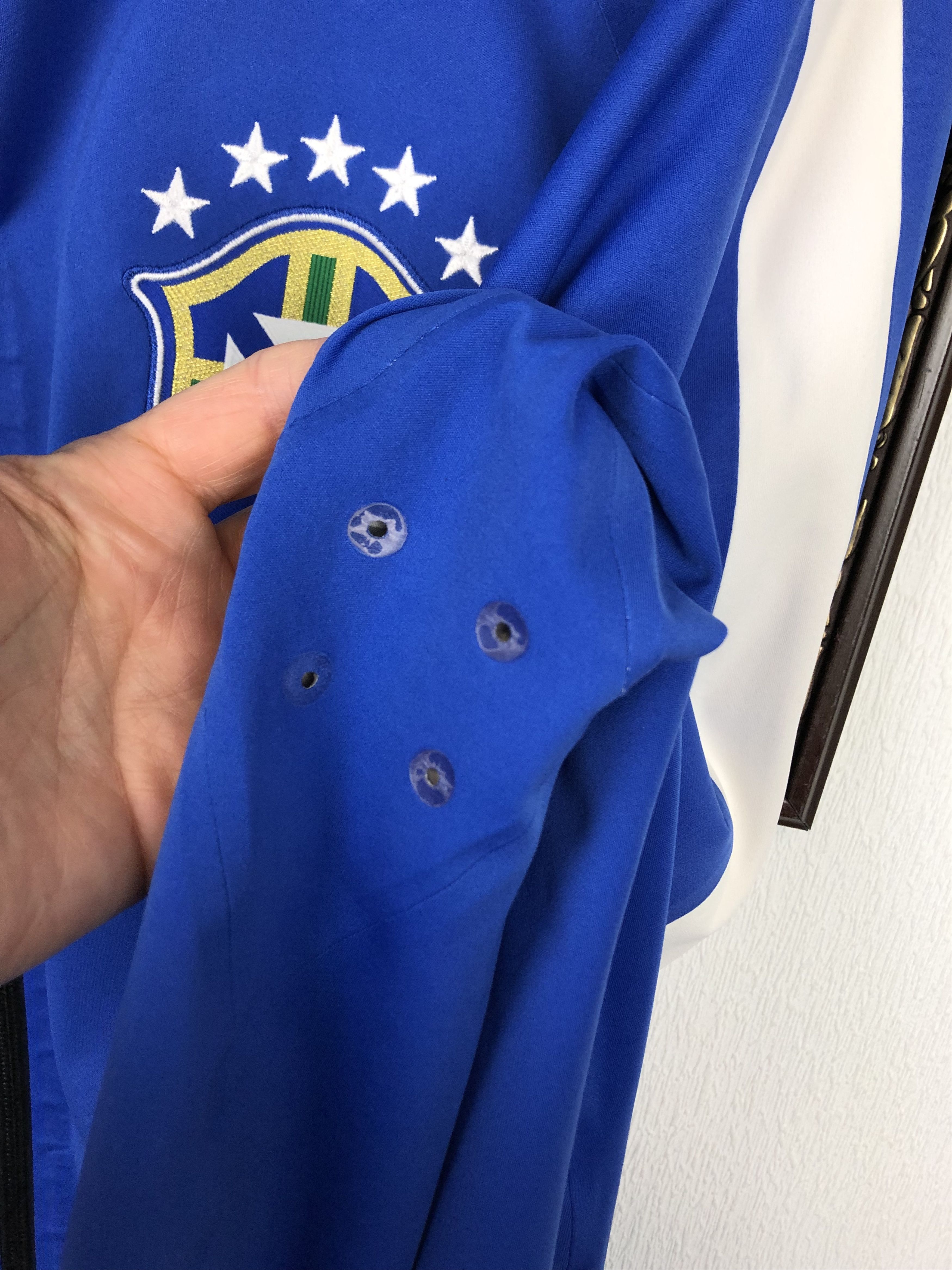 Nike Nike 2014 Brazil N98 Tech Jacket Anthem Football Track Top Size US L / EU 52-54 / 3 - 5 Thumbnail