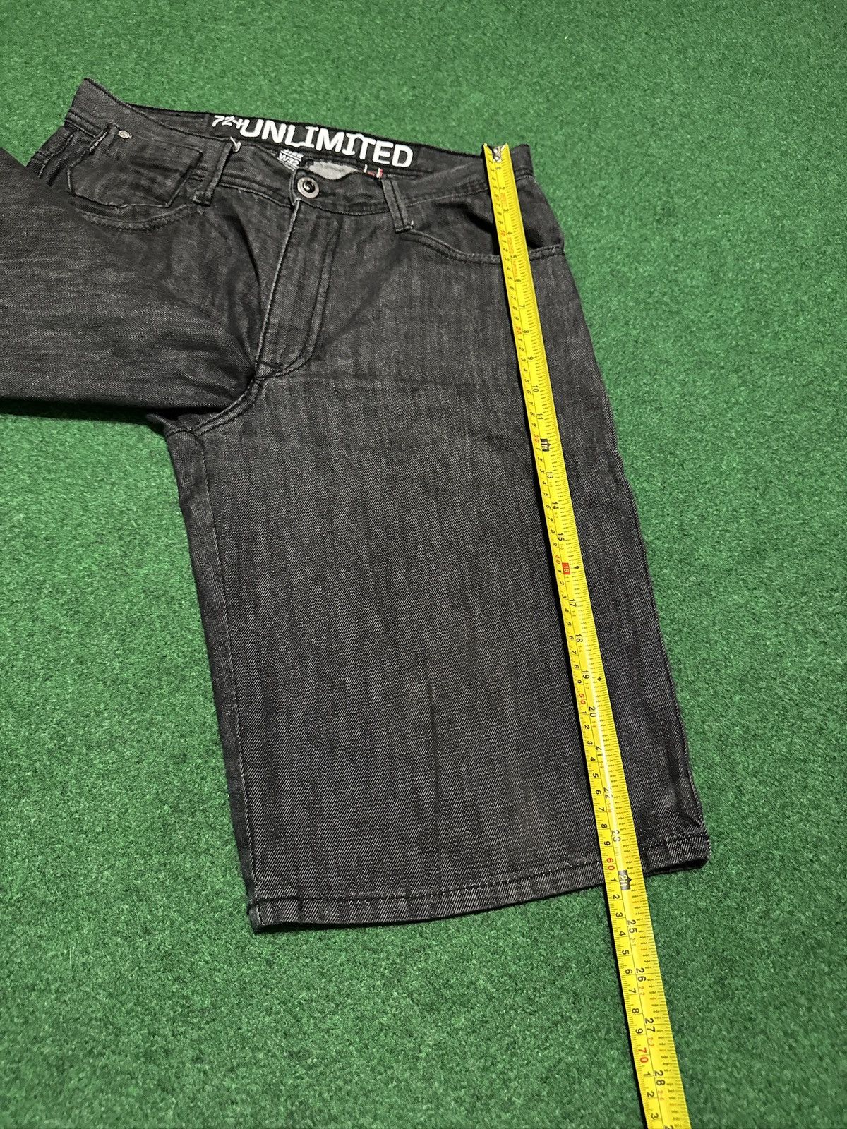 Ecko Unltd. Ecko Unltd Baggy Black Jorts Grunge 34 14” Denim Shorts Size US 34 / EU 50 - 8 Thumbnail