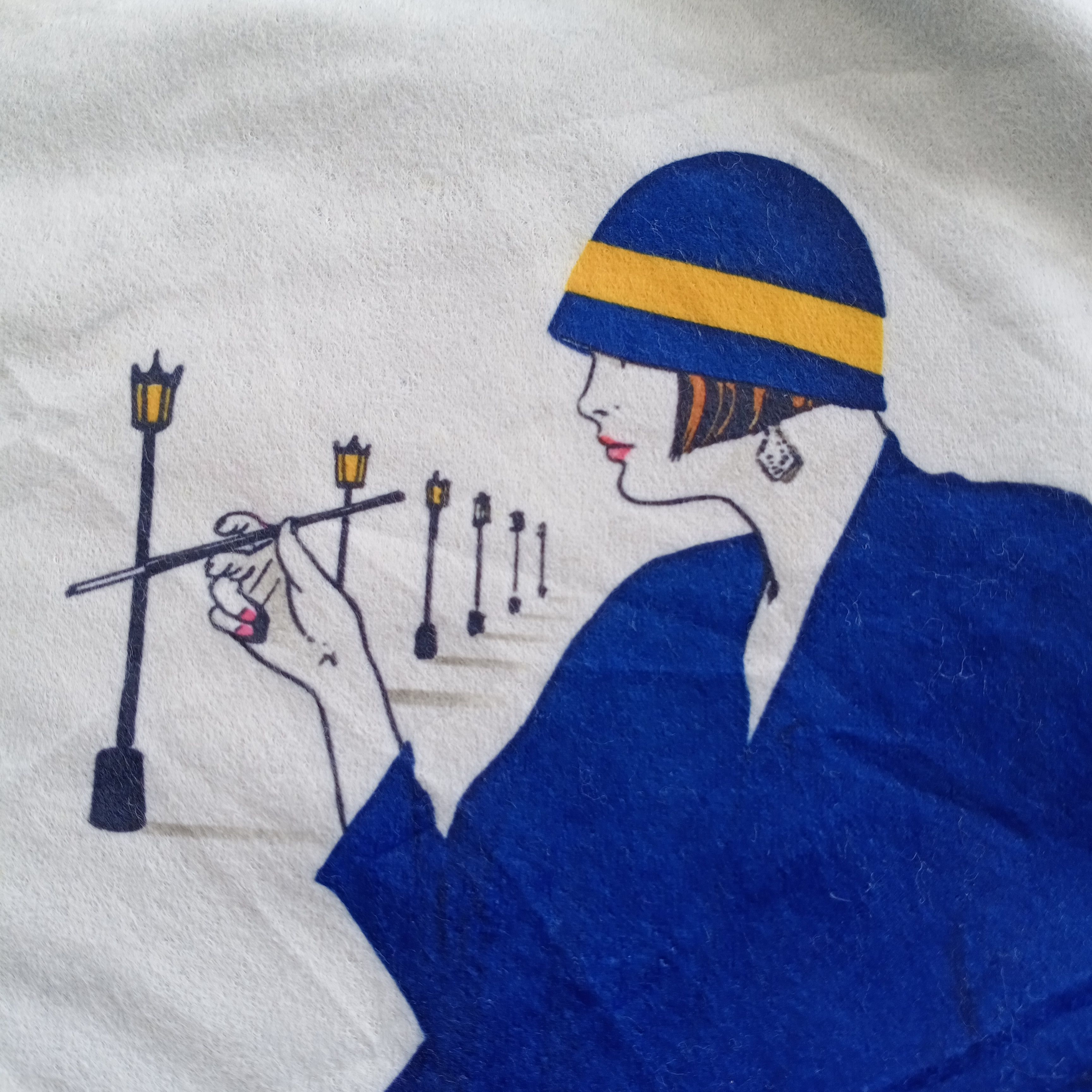 Designer Vintage Defense D'Afficher Paris Made France Lady Art Shirt Size US S / EU 44-46 / 1 - 3 Thumbnail