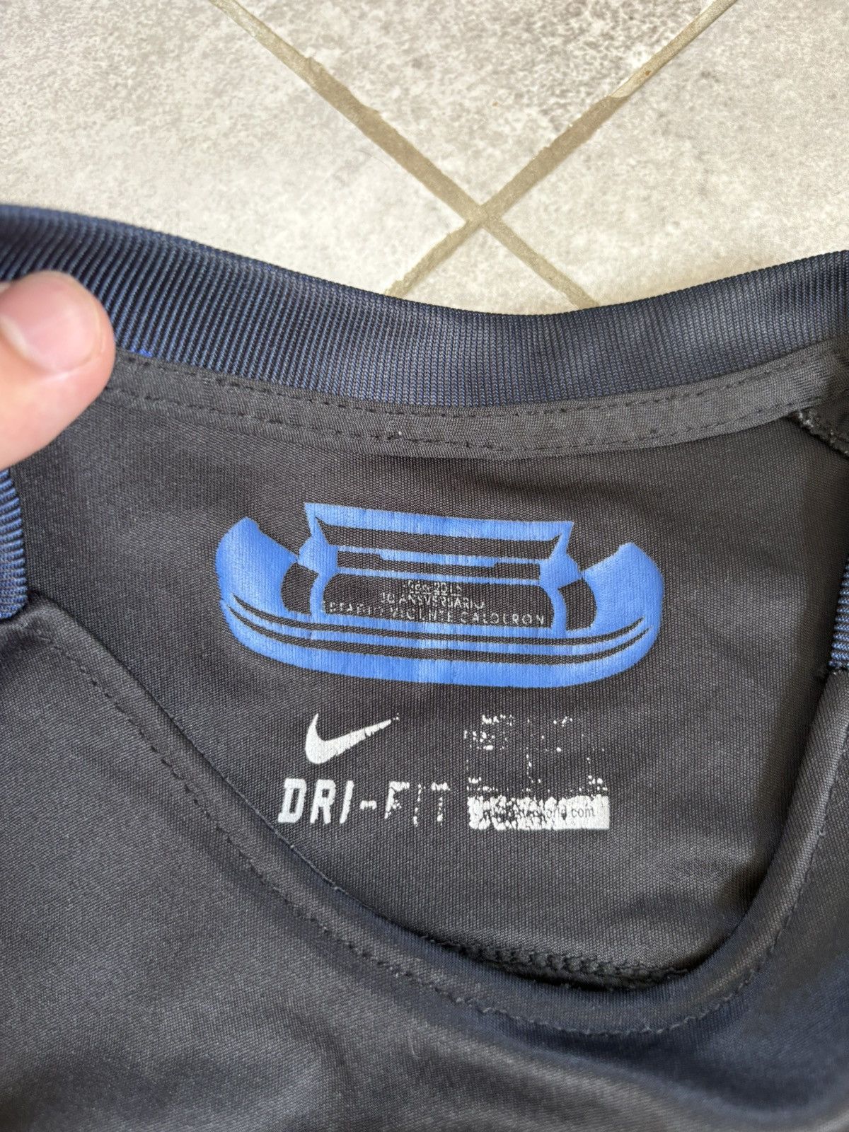 Nike Nike Atlético Madrid Away Jersey 2016/17 Size US L / EU 52-54 / 3 - 6 Thumbnail