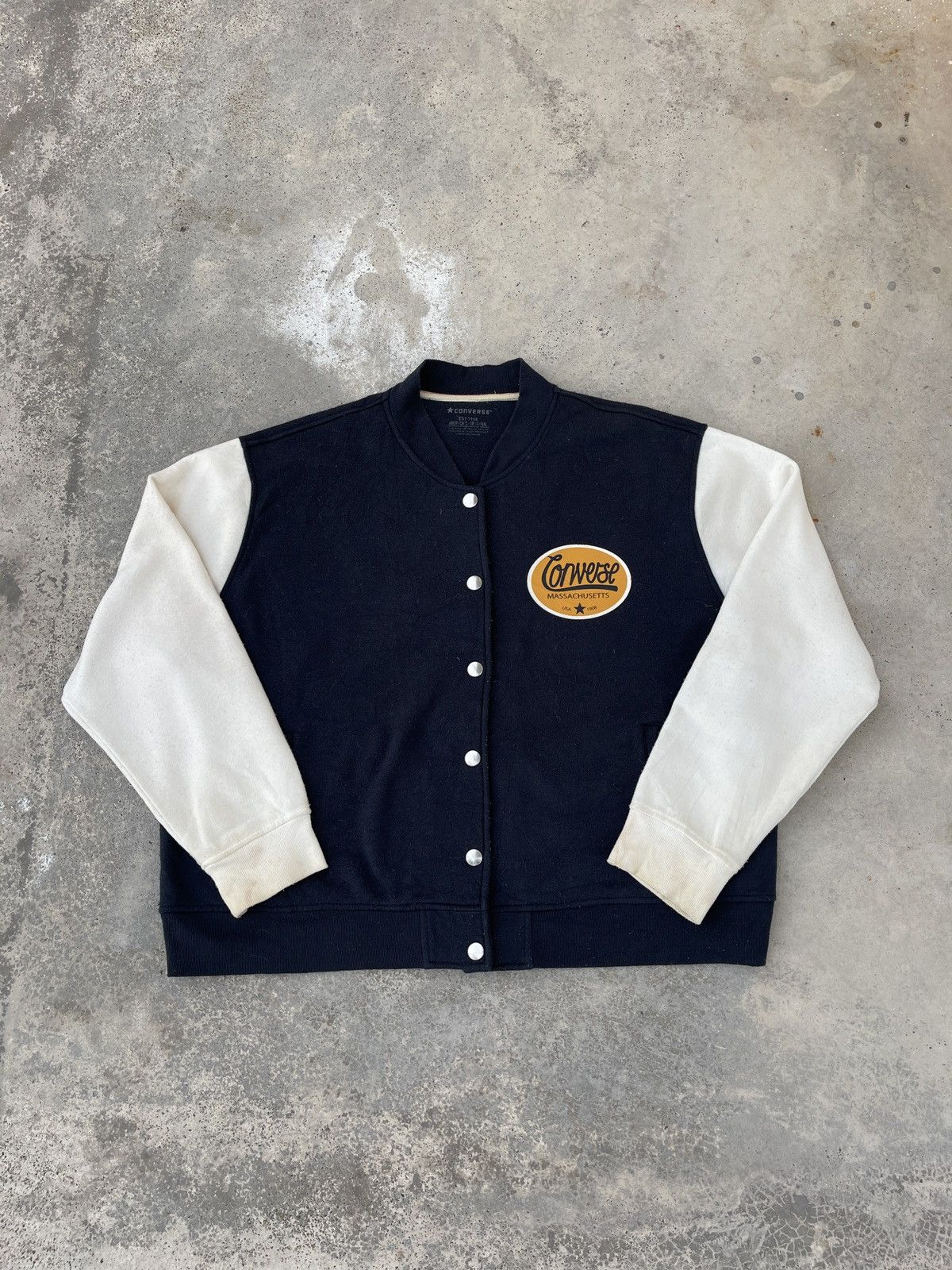 Converse × Japanese Brand × Vintage Vintage Converse Sweatshirt Varsity Size US L / EU 52-54 / 3 - 1 Thumbnail