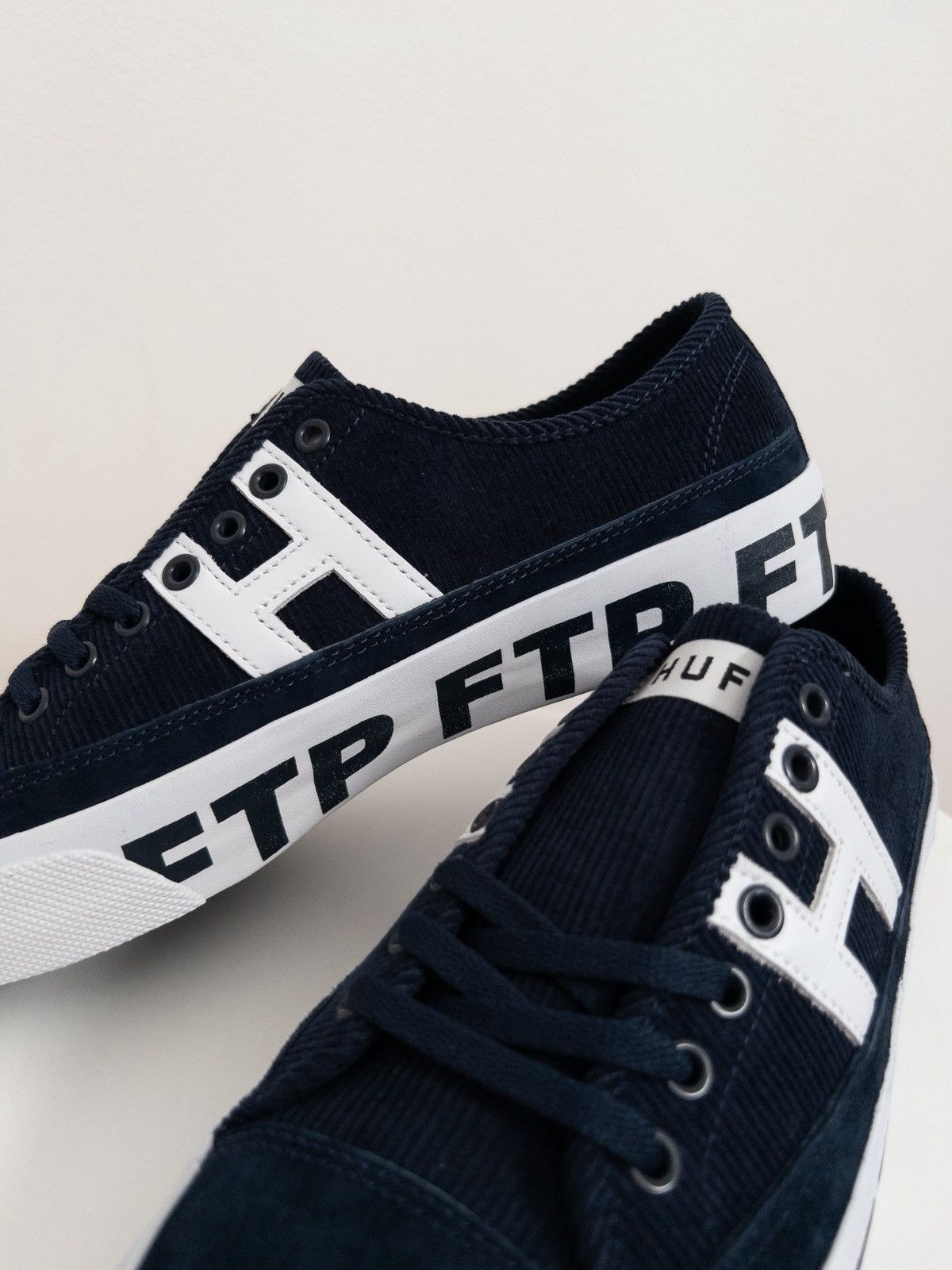 Fuck The Population × Huf HUF x FTP | Hupper 2 Lo’s Size US 8 / EU 41 - 2 Thumbnail