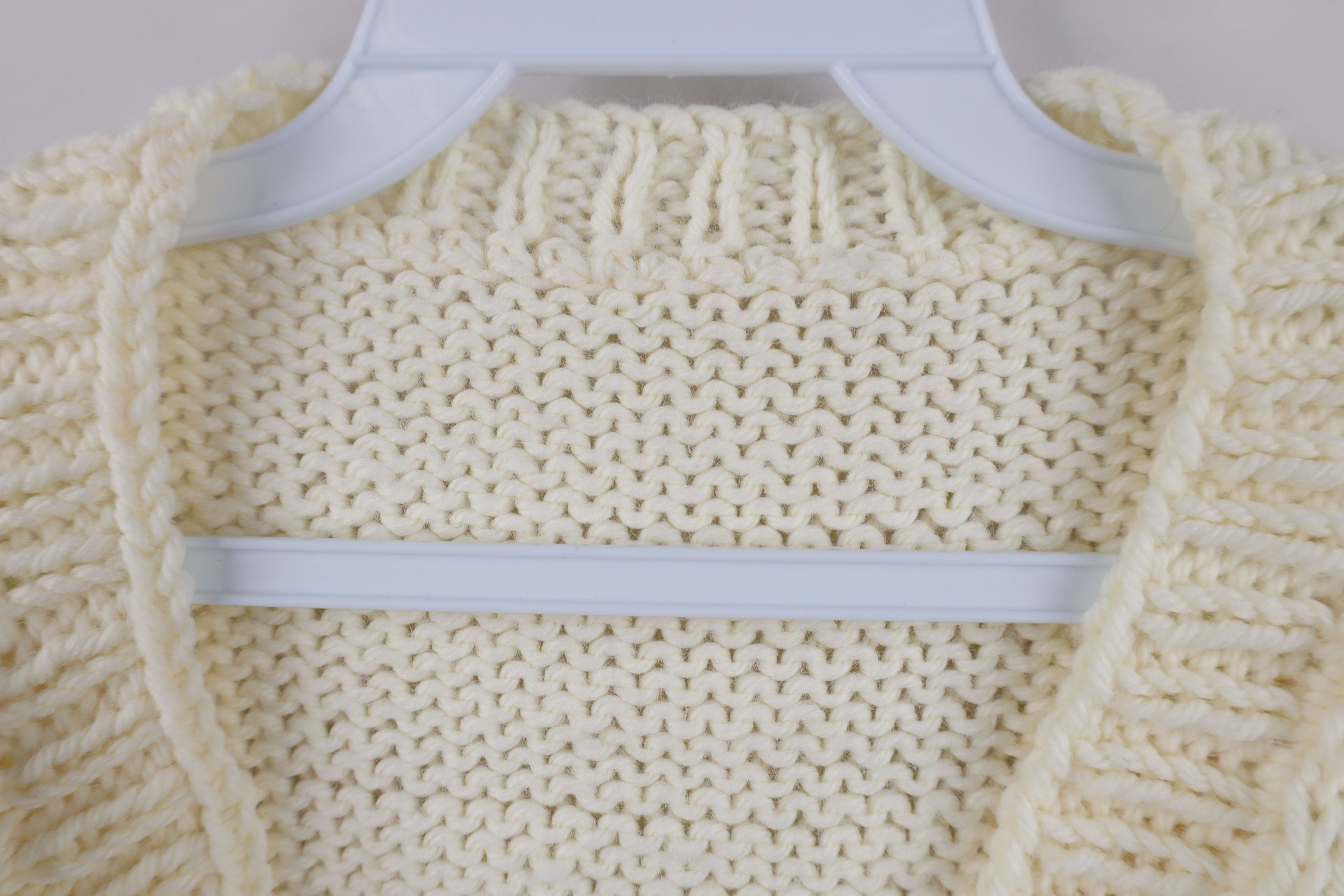 Vintage Vintage 60s 70s Dapper Cable Knit Sweater Vest Cream USA Size US XXL / EU 58 / 5 - 7 Thumbnail