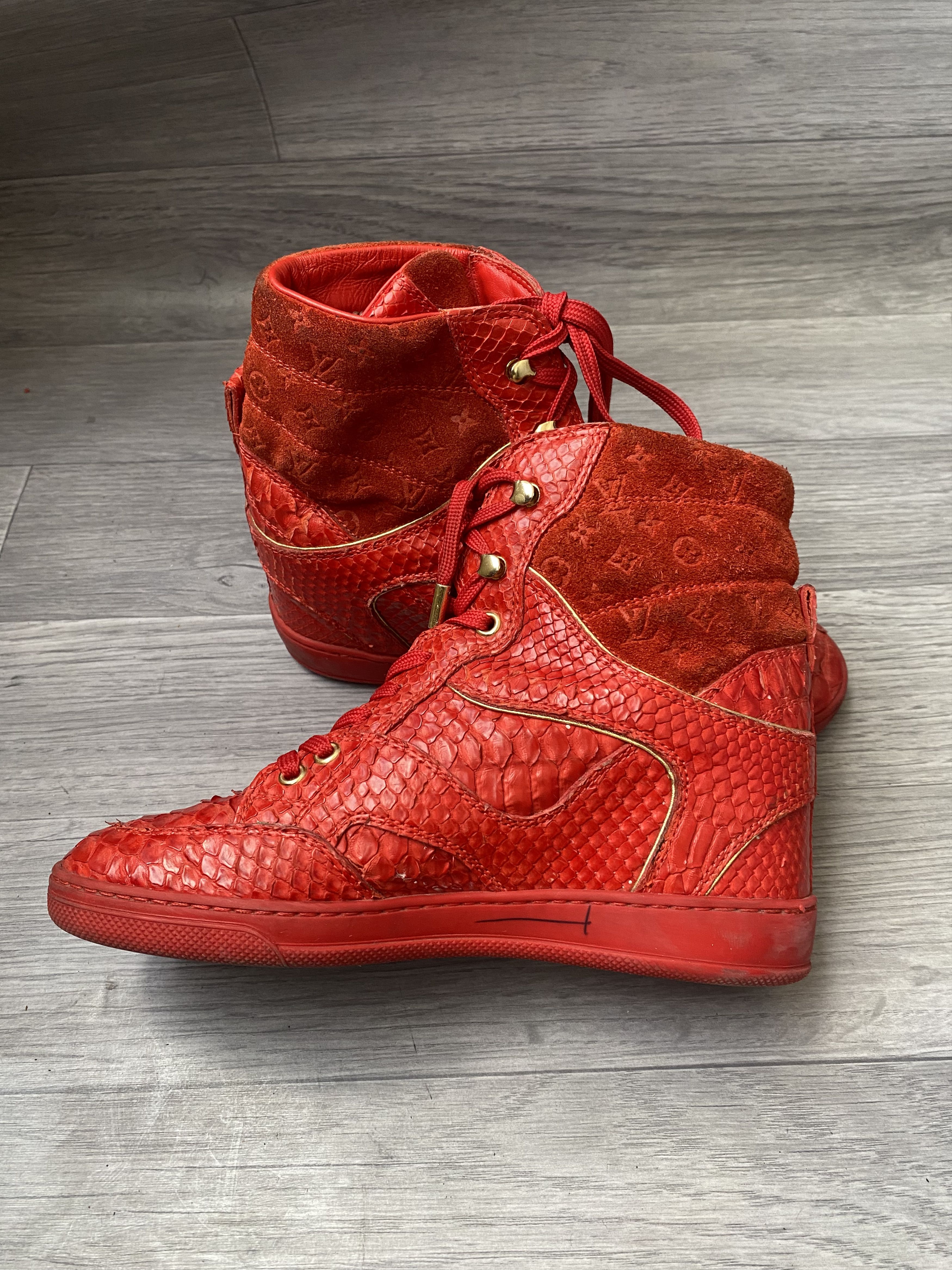 Designer × Louis Vuitton Louis vuitton wedge monogram sneaker boots sz 36 Size US 6 / IT 36 - 6 Thumbnail