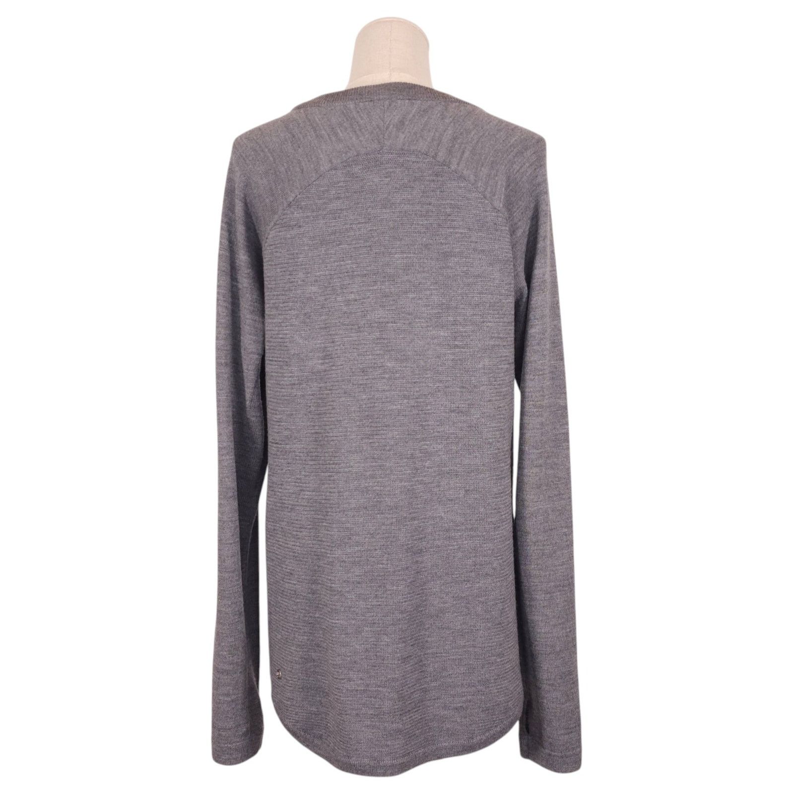 Lululemon Lululemon Sit in Lotus Merino Wool Sweater Medium Gray Sz L Size L / US 10 / IT 46 - 3 Thumbnail