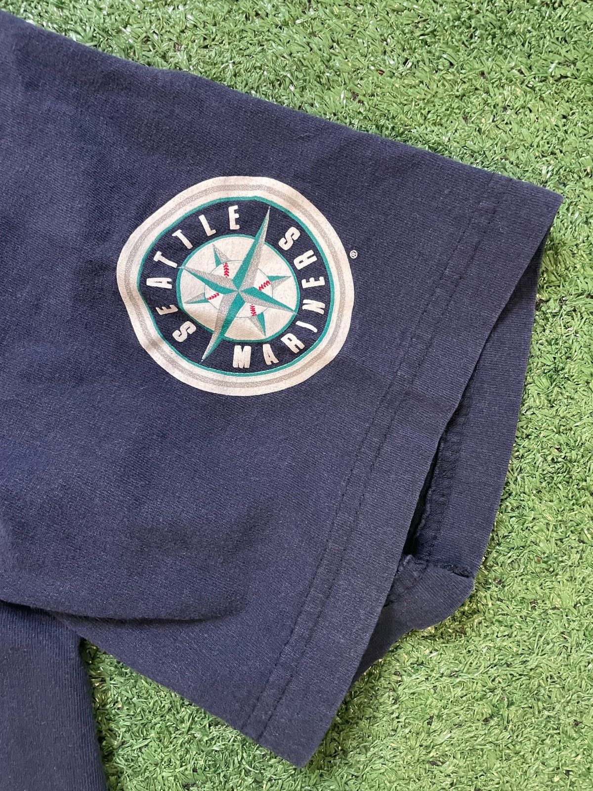 Majestic × Other Vintage 1990s Seattle Mariners Ichiro #51 player tee Size US XL / EU 56 / 4 - 4 Thumbnail